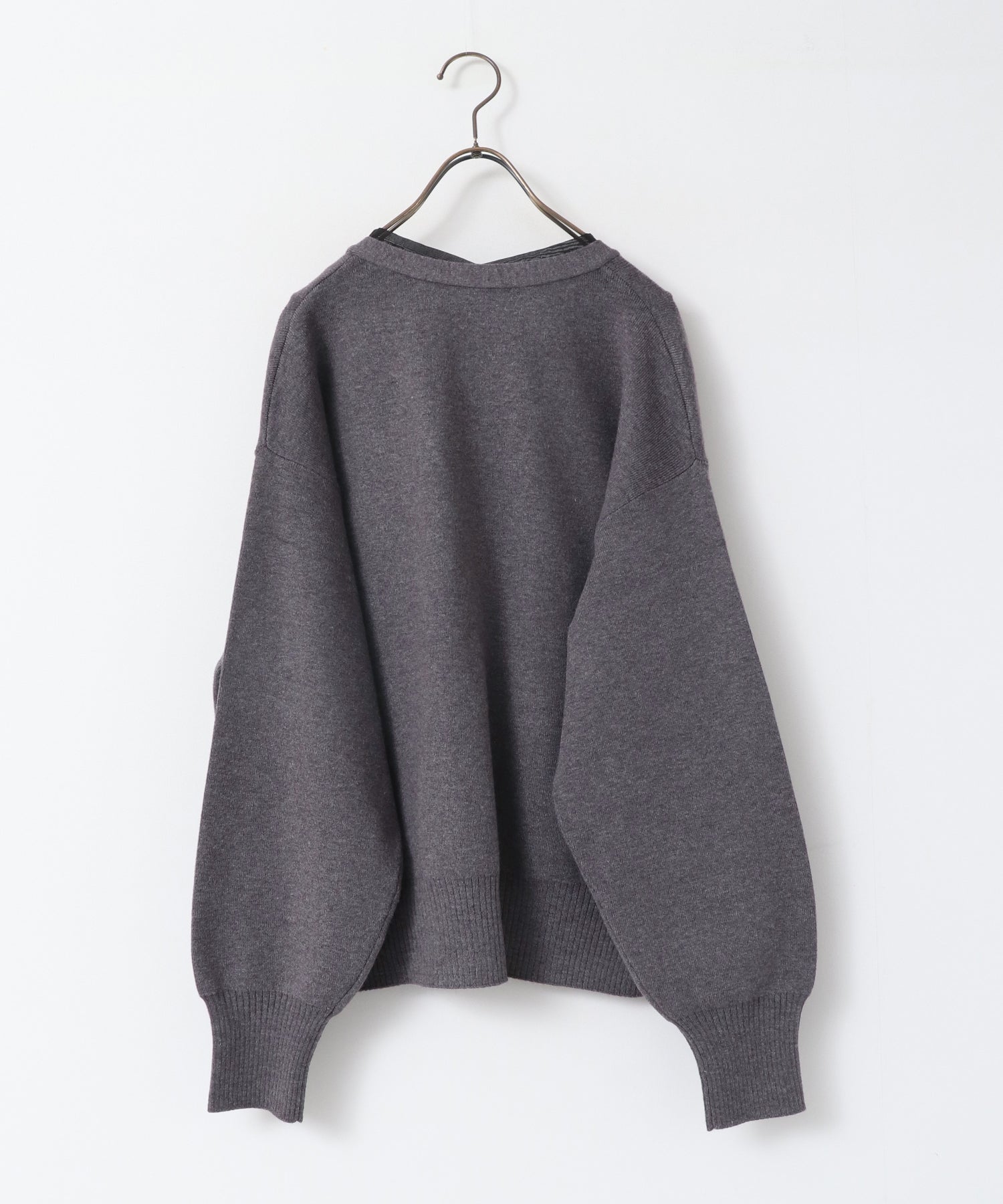 [ANTI-STATIC] YAWAMOCHI YARN V-NECK DOCKING CARDIGAN