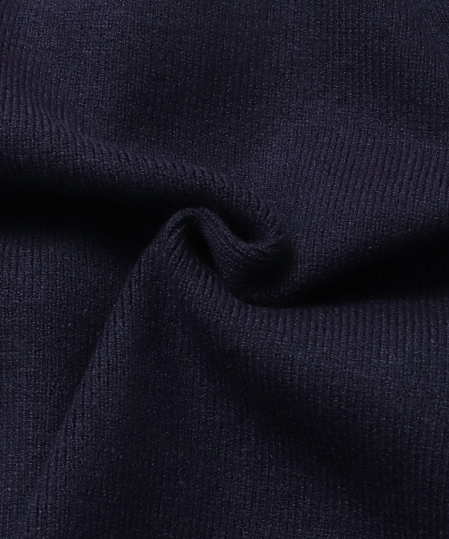 [ANTI-STATIC] YAWAMOCHI YARN V-NECK DOCKING CARDIGAN