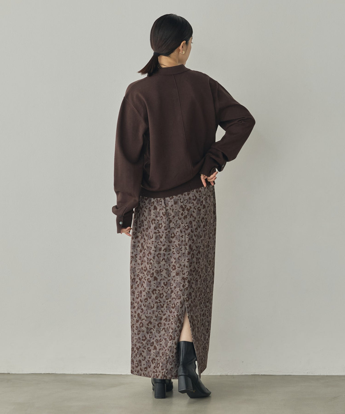 [ANTI-STATIC] SOFT AND PLUSH YARN KNIT SHIRT