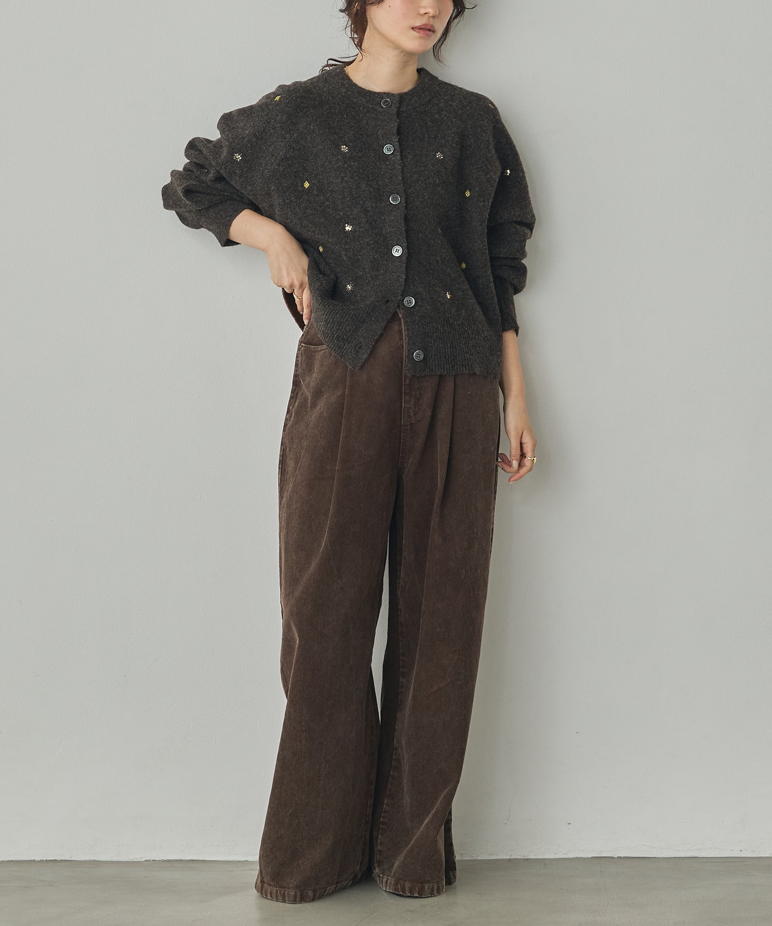 [PRE-ORDER]WOOL-BLEND EMBROIDERED KNITTED CARDIGAN
