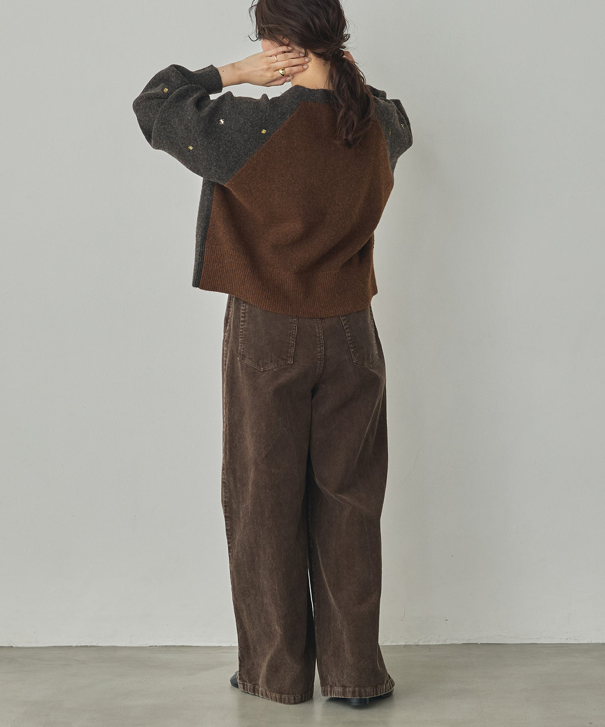 [PRE-ORDER]WOOL-BLEND EMBROIDERED KNITTED CARDIGAN