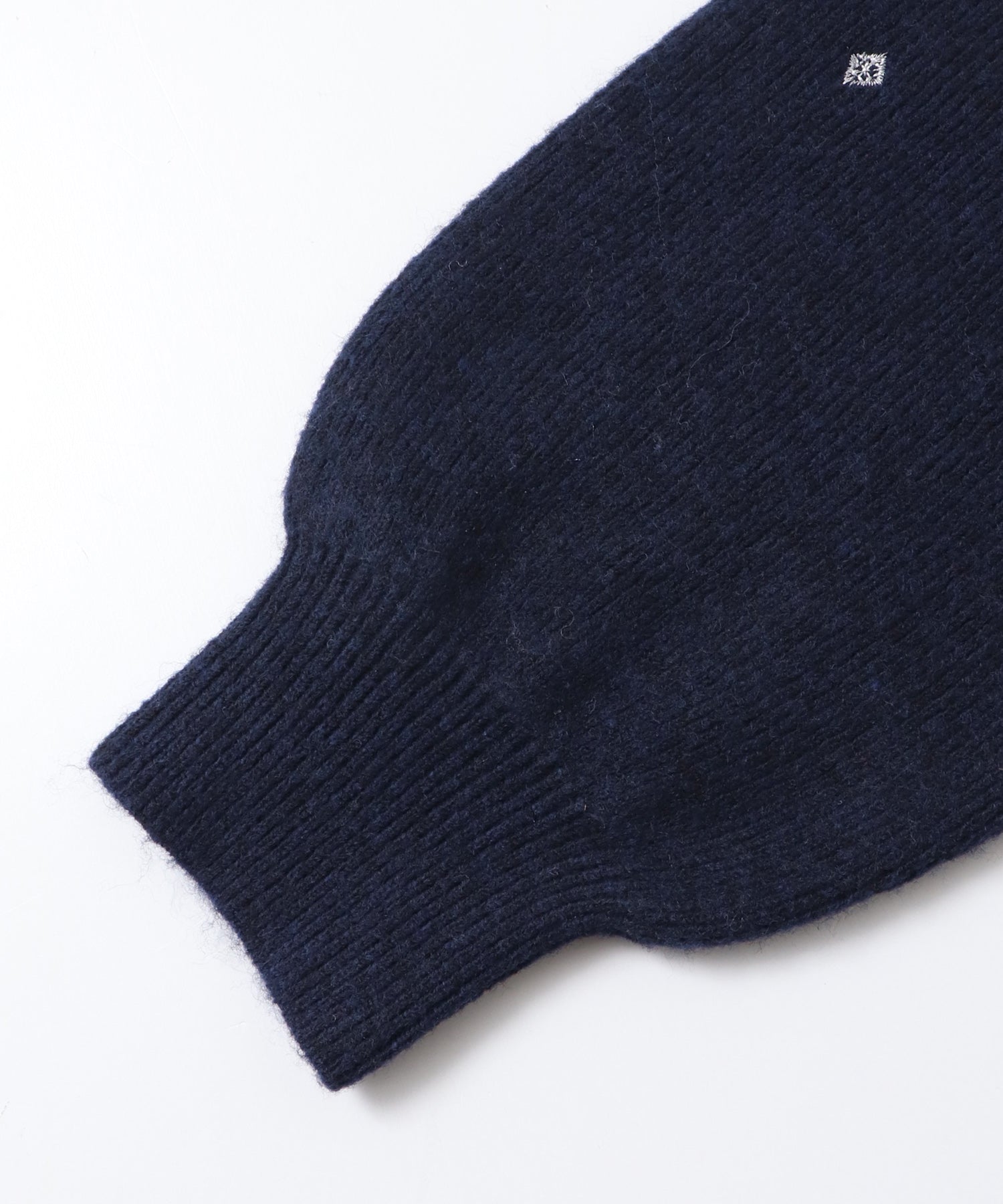 [PRE-ORDER]WOOL-BLEND EMBROIDERED KNITTED CARDIGAN