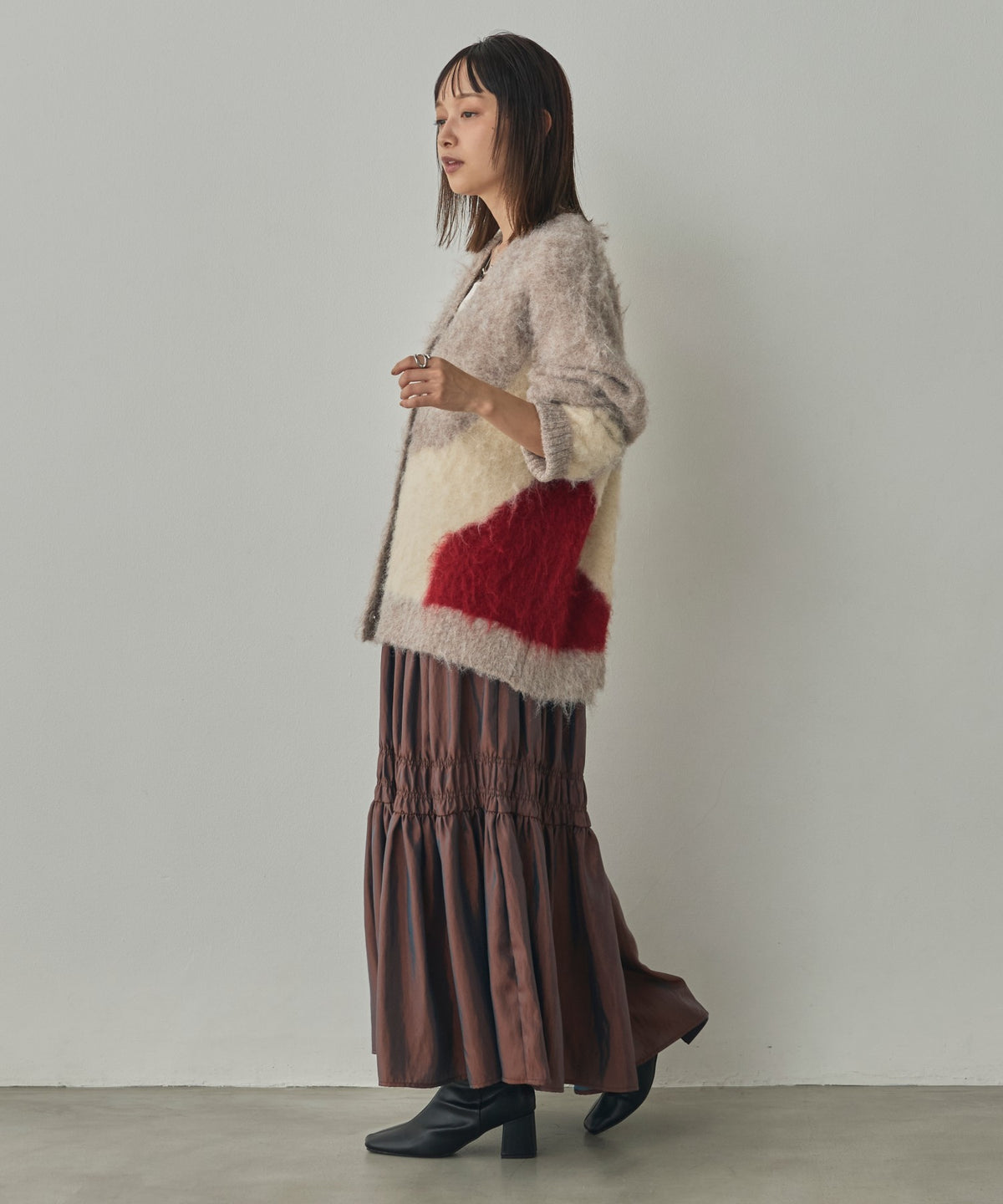 NUANCE-PATTERNED BLOCK KNIT CARDIGAN