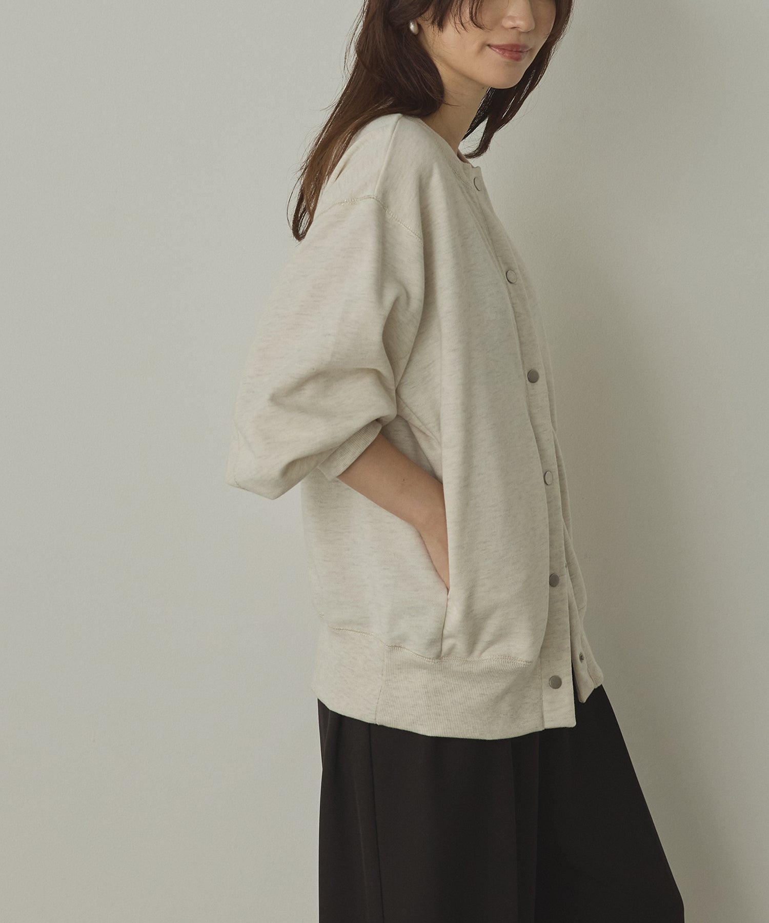 ラメステッチ クルーネックカーディガン