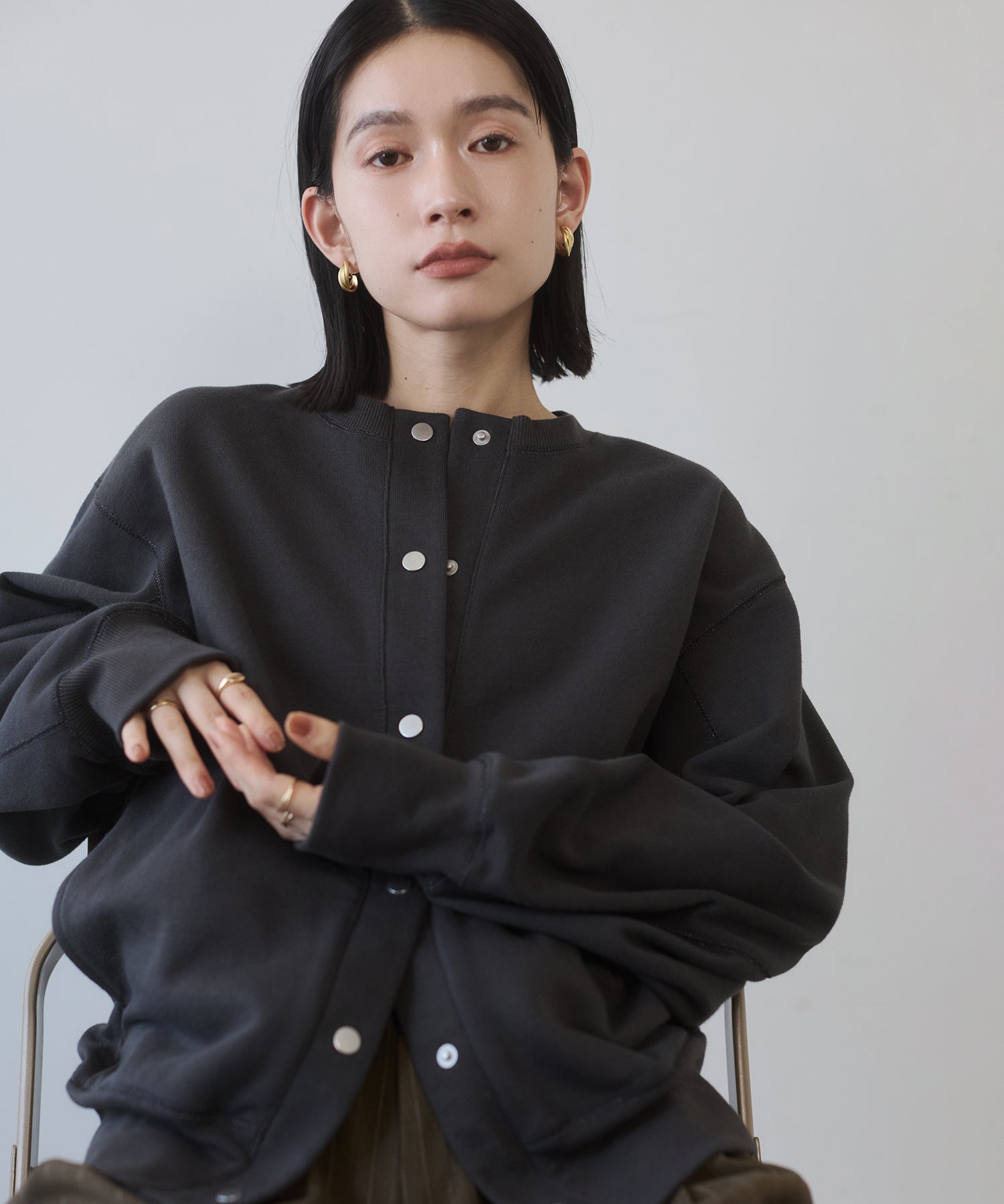 ラメステッチ クルーネックカーディガン