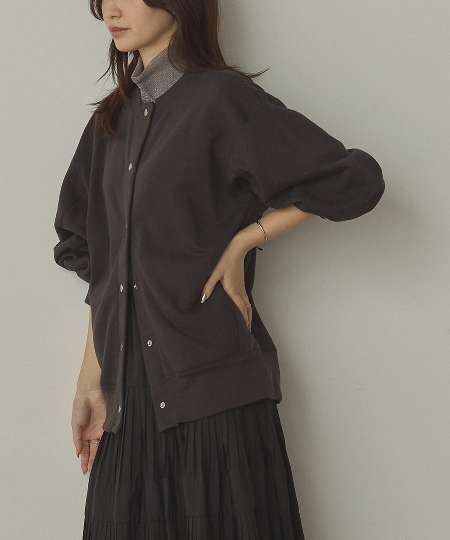 ラメステッチ クルーネックカーディガン