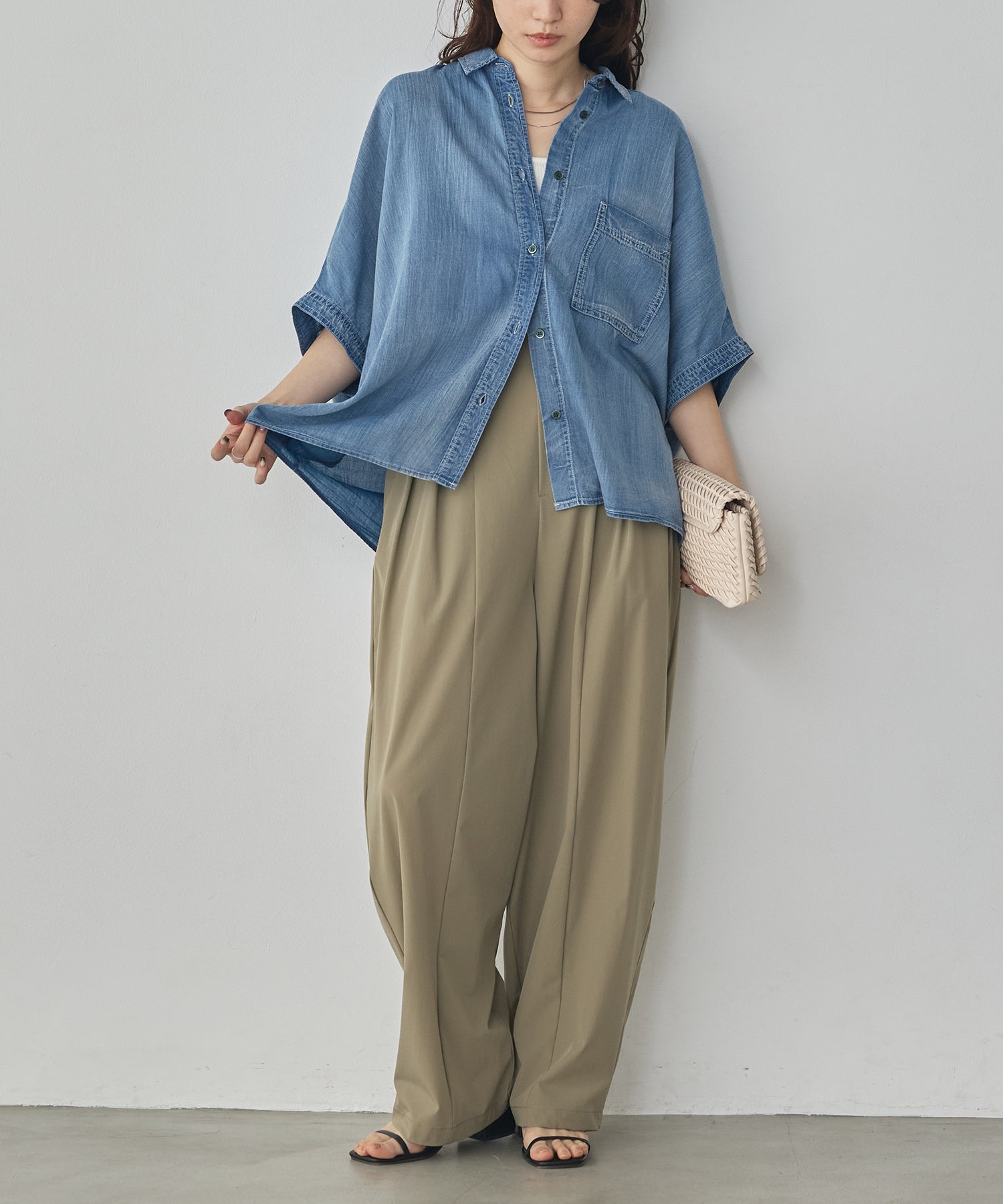 [PRE-ORDER]SHEER DENIM SHORT-SLEEVE SHIRT