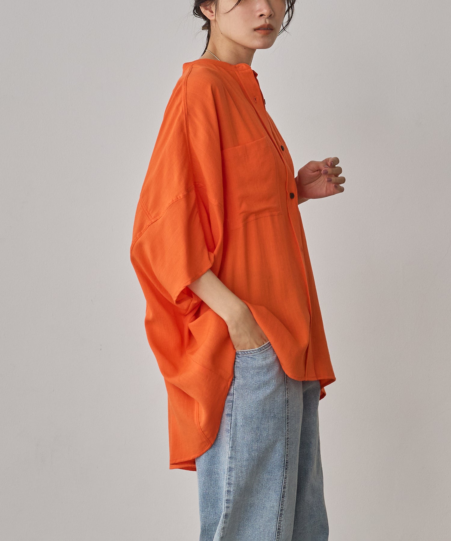 LINEN-RAYON DOLMAN OVERSHIRT