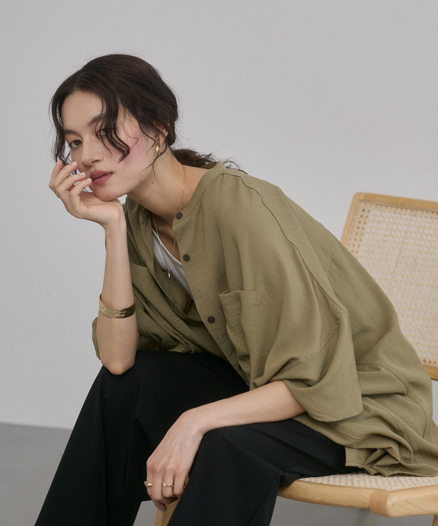 LINEN-RAYON DOLMAN OVERSHIRT