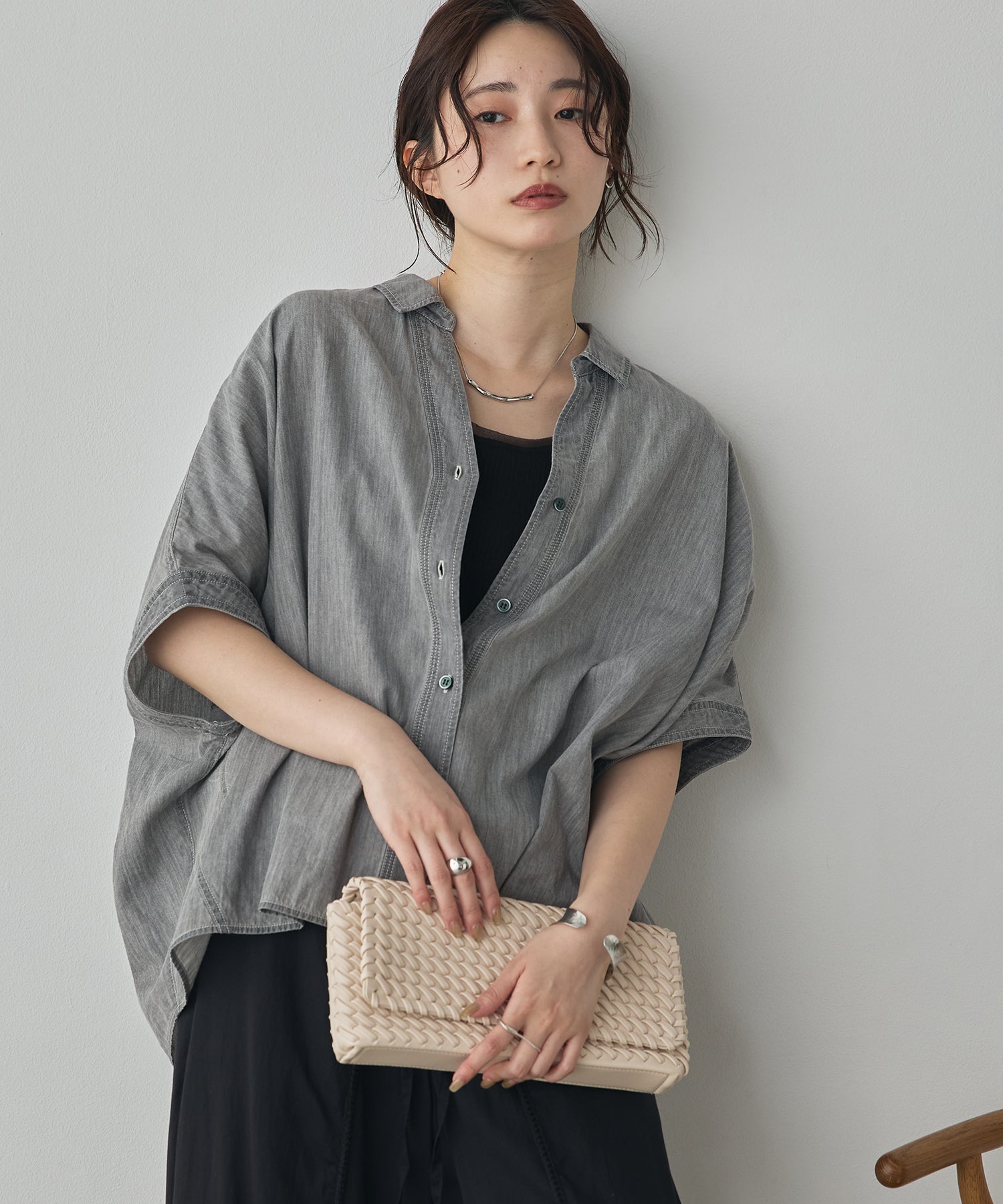 [PRE-ORDER]SHEER DENIM SHORT-SLEEVE SKIPPER SHIRT