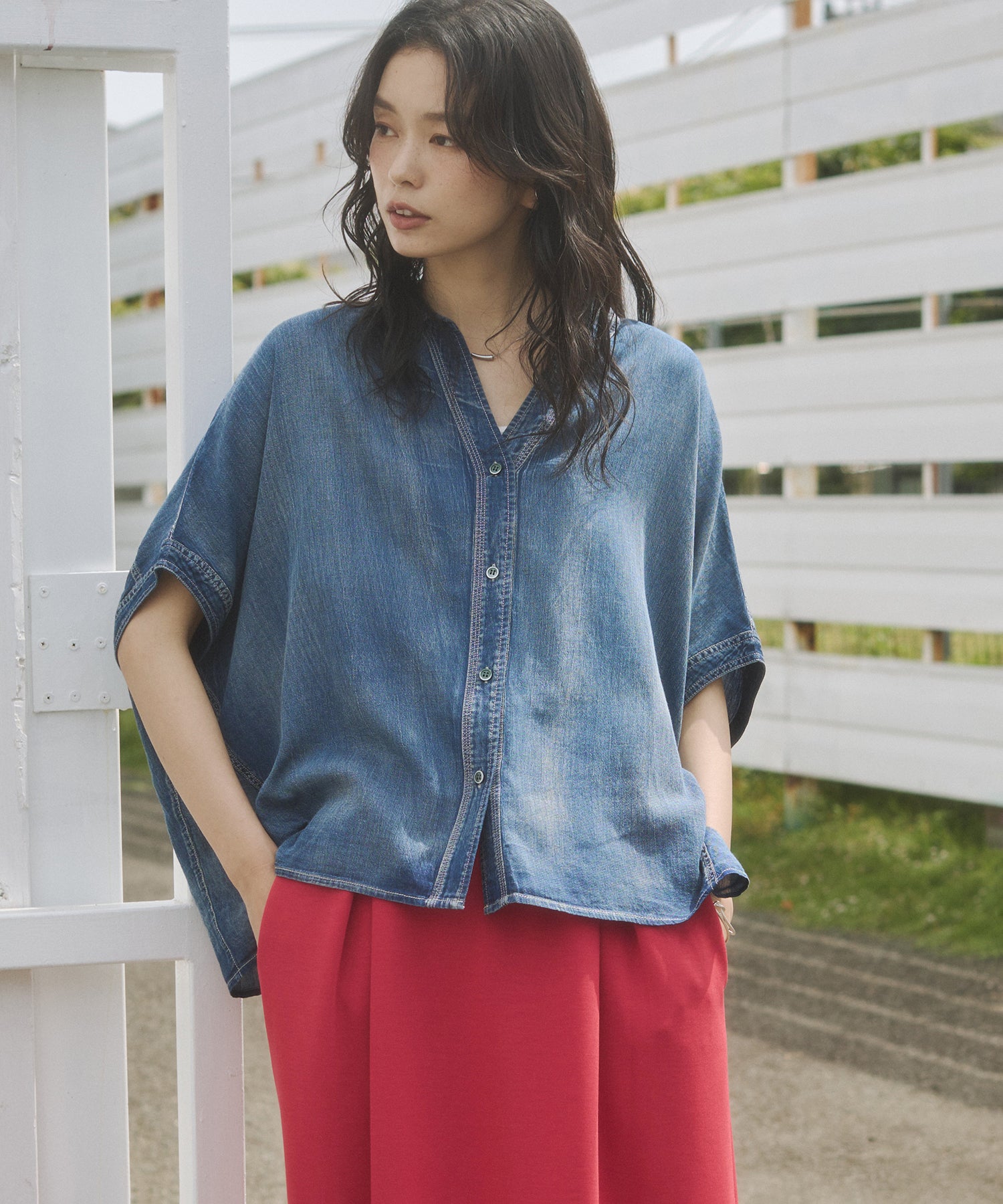 [PRE-ORDER]SHEER DENIM SHORT-SLEEVE SKIPPER SHIRT