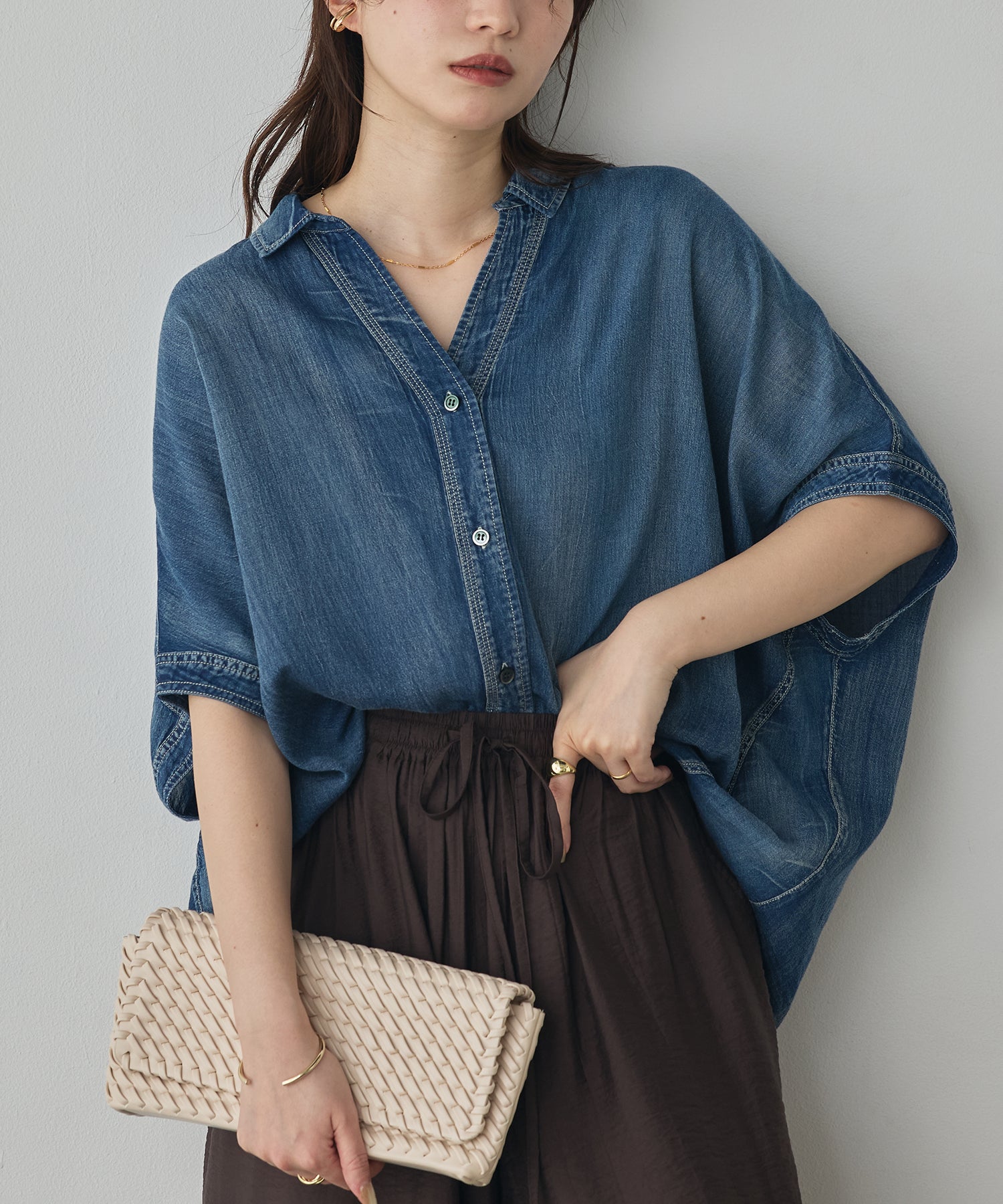 [PRE-ORDER]SHEER DENIM SHORT-SLEEVE SKIPPER SHIRT