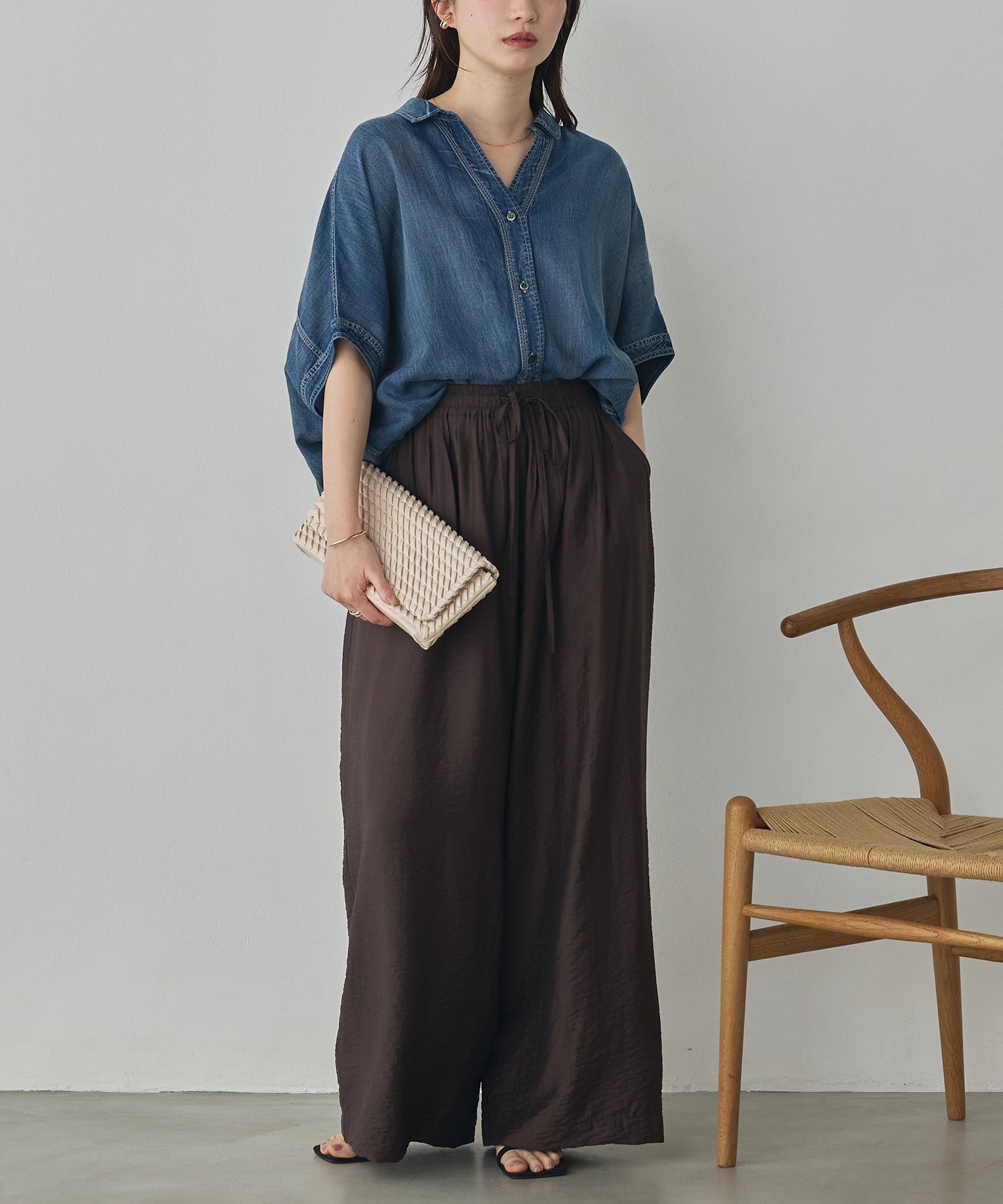 [PRE-ORDER]SHEER DENIM SHORT-SLEEVE SKIPPER SHIRT