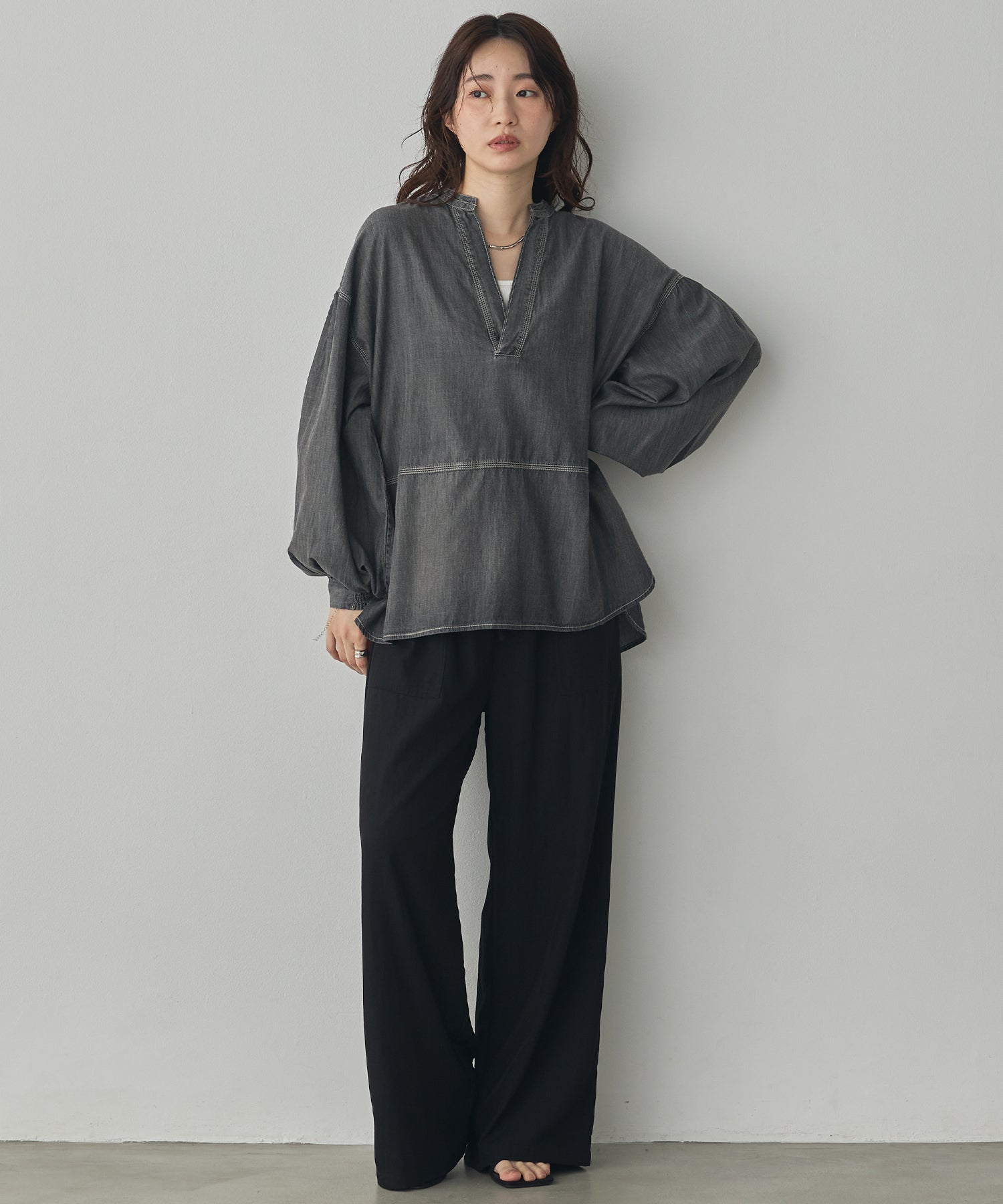 SHEER DENIM SKIPPER TOPS