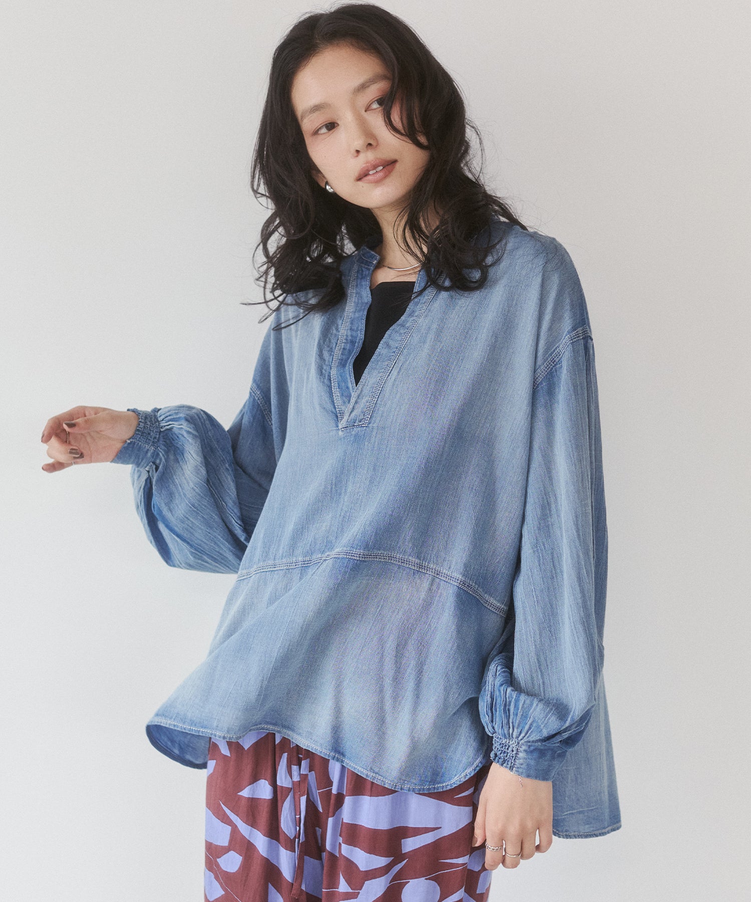 SHEER DENIM SKIPPER TOPS