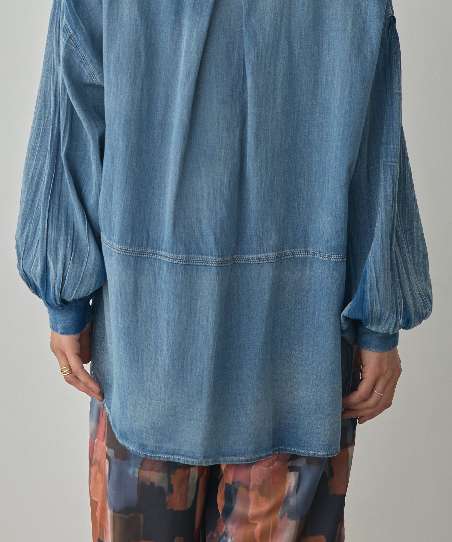 SHEER DENIM SKIPPER TOPS