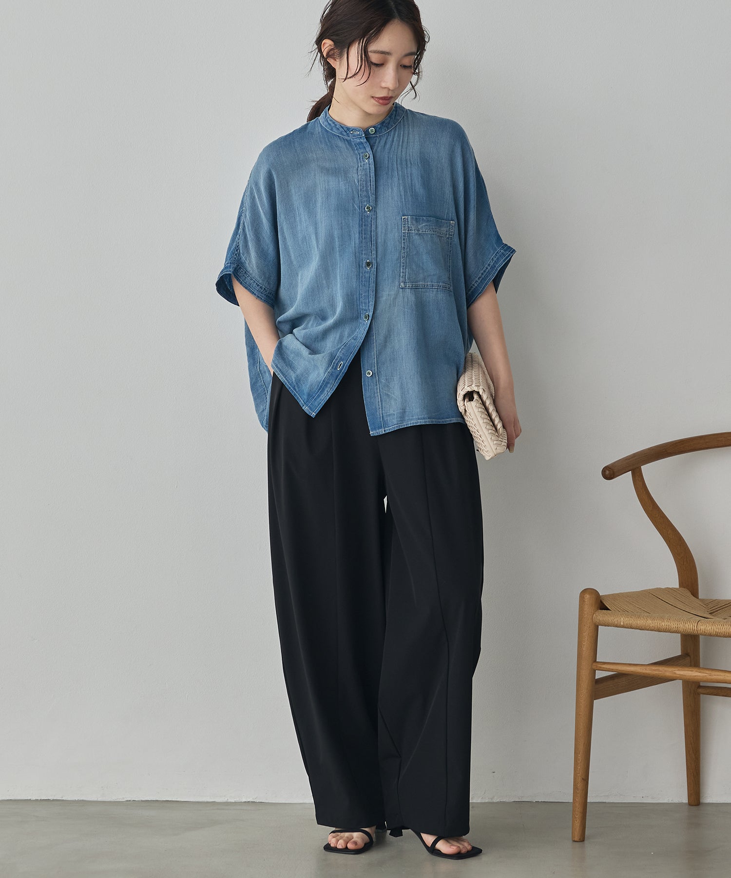 [PRE-ORDER]SHEER DENIM OVERSIZED SHORT-SLEEVE SHIRT