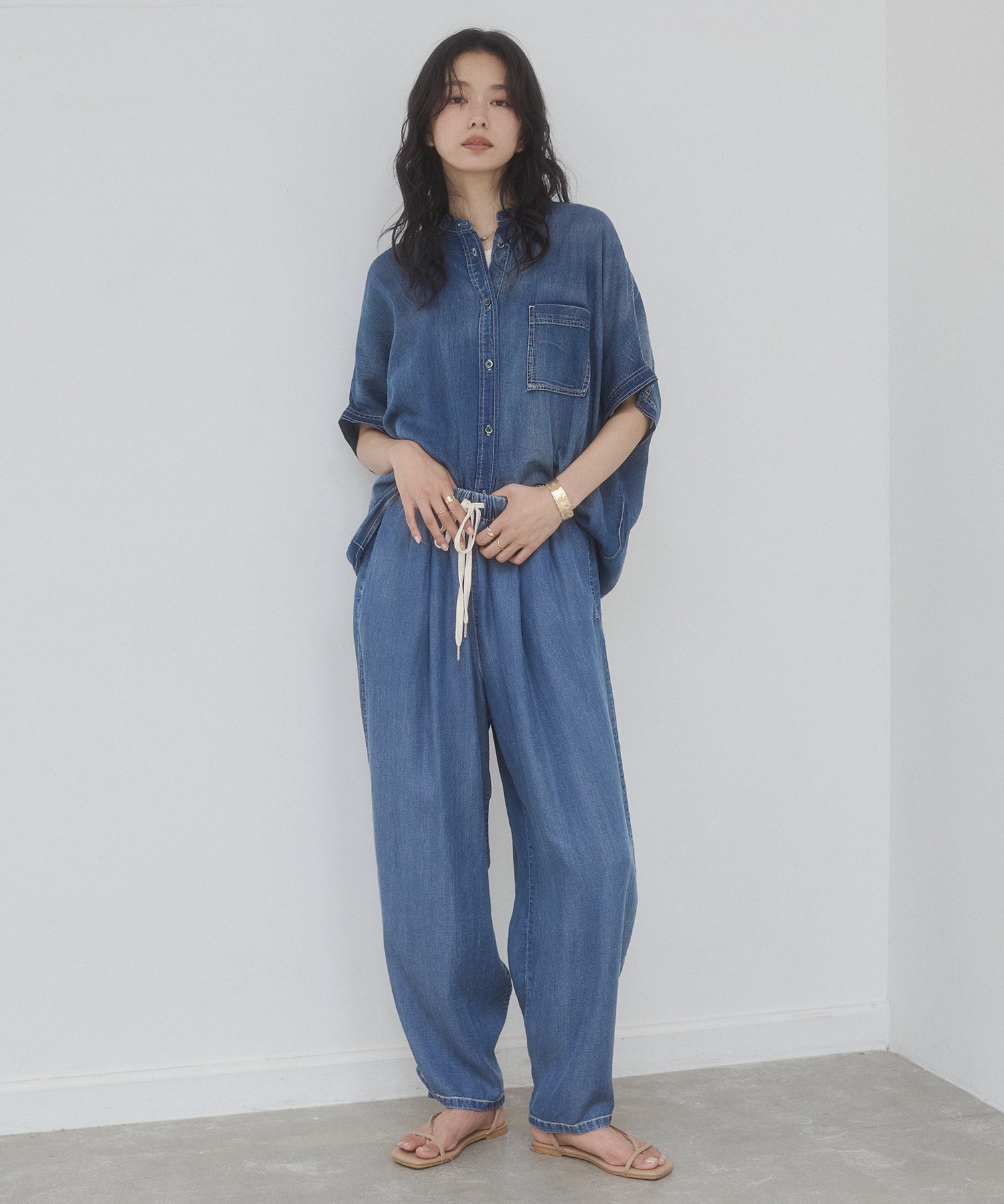 [PRE-ORDER]SHEER DENIM OVERSIZED SHORT-SLEEVE SHIRT
