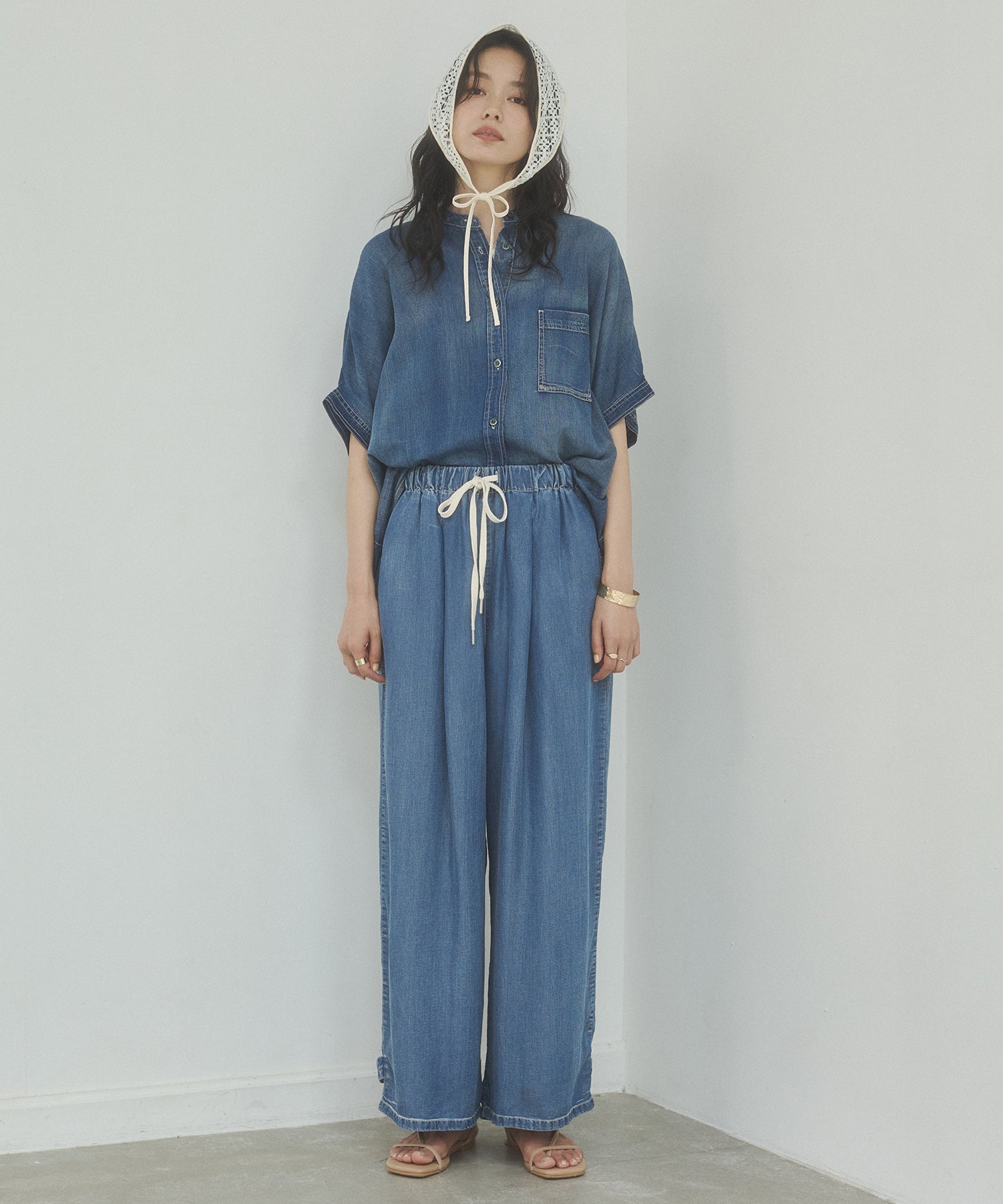 [PRE-ORDER]SHEER DENIM OVERSIZED SHORT-SLEEVE SHIRT