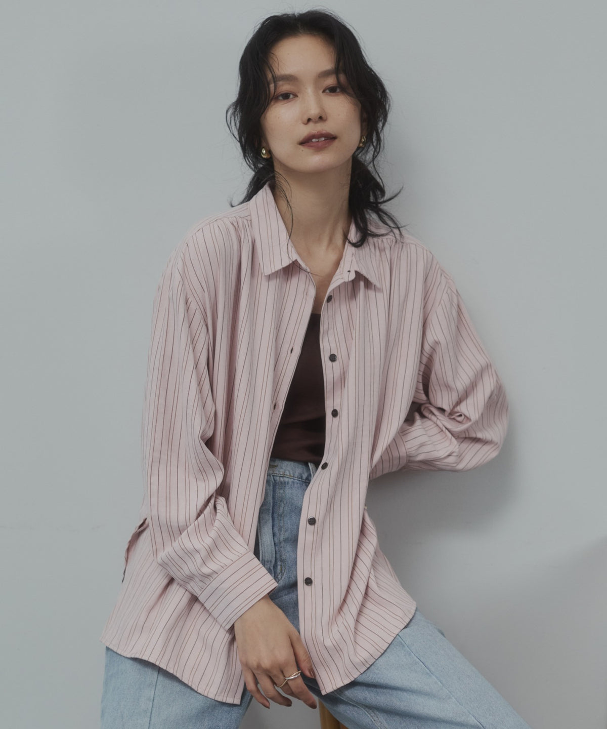VINTAGE-STYLE PRINTED GATHERED SHIRT