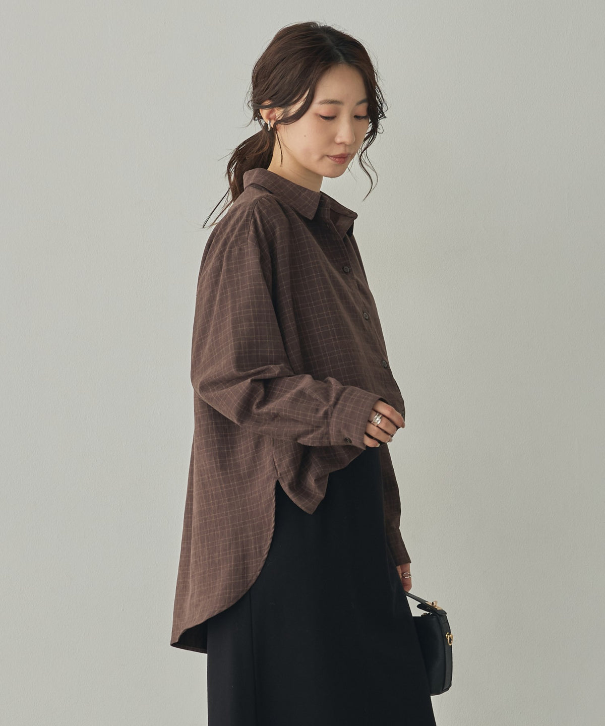 VINTAGE-STYLE PRINTED GATHERED SHIRT