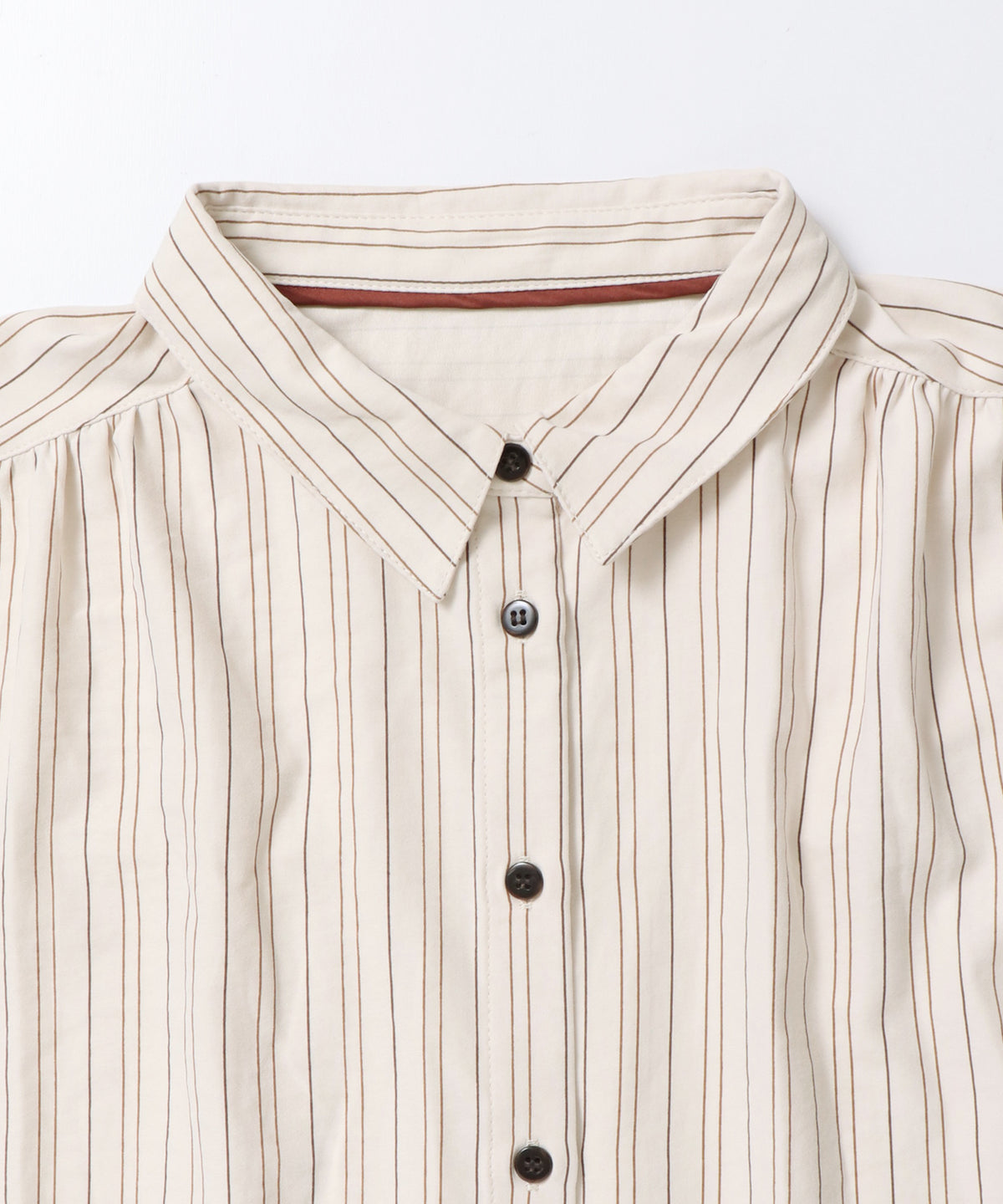 VINTAGE-STYLE PRINTED GATHERED SHIRT