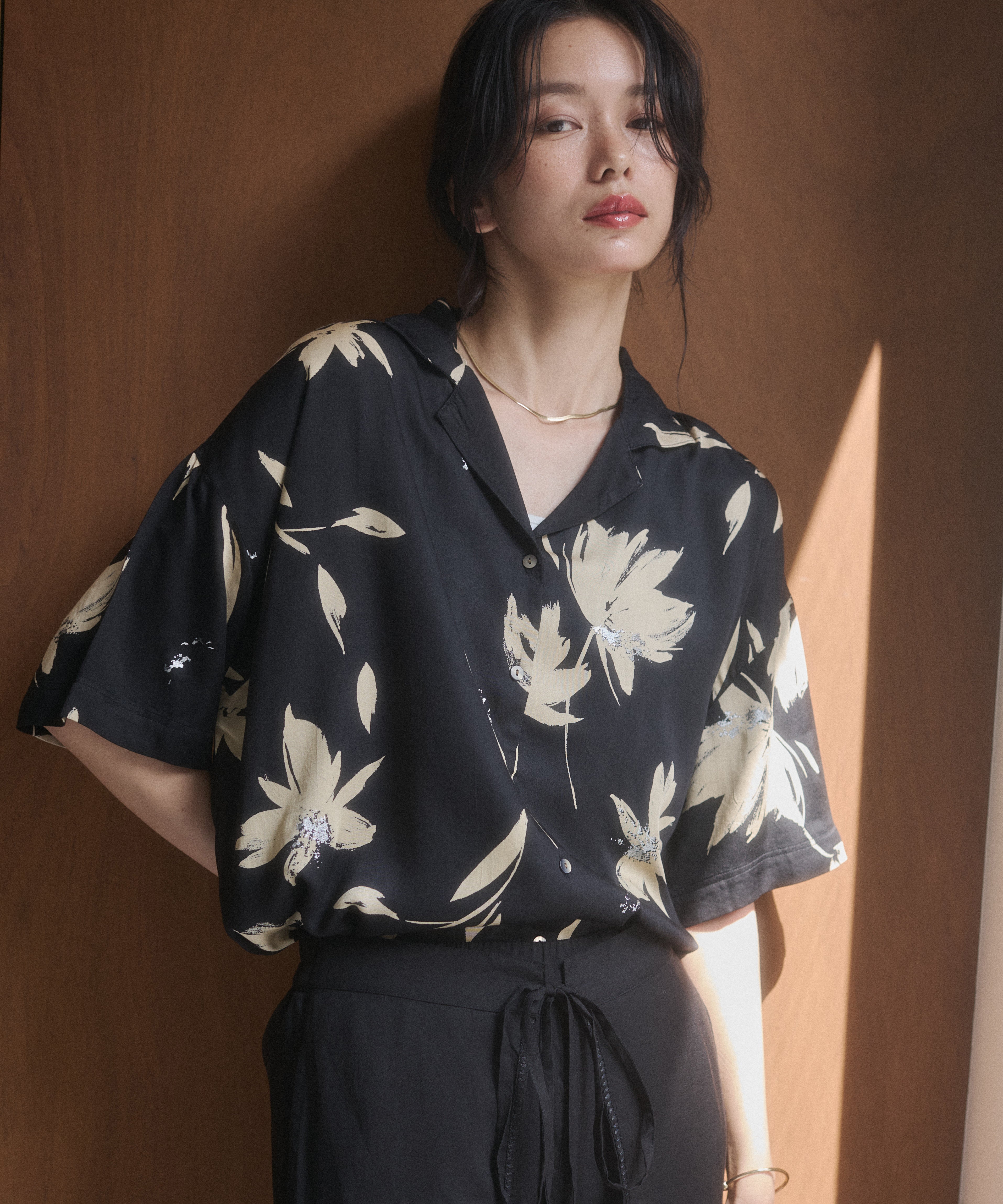 RAYON PATTERNED OPEN-NECK SHIRT