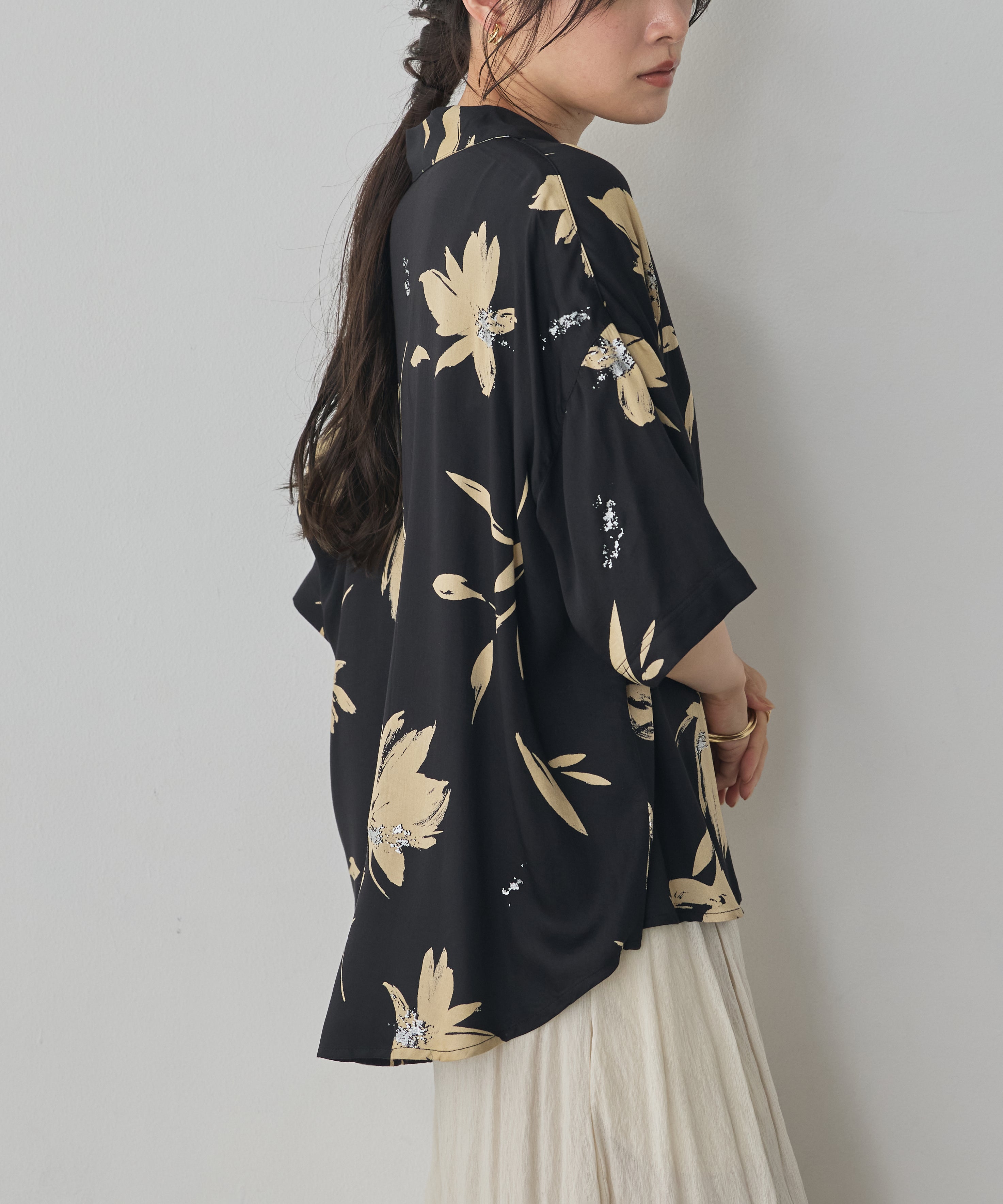 RAYON PATTERNED OPEN-NECK SHIRT