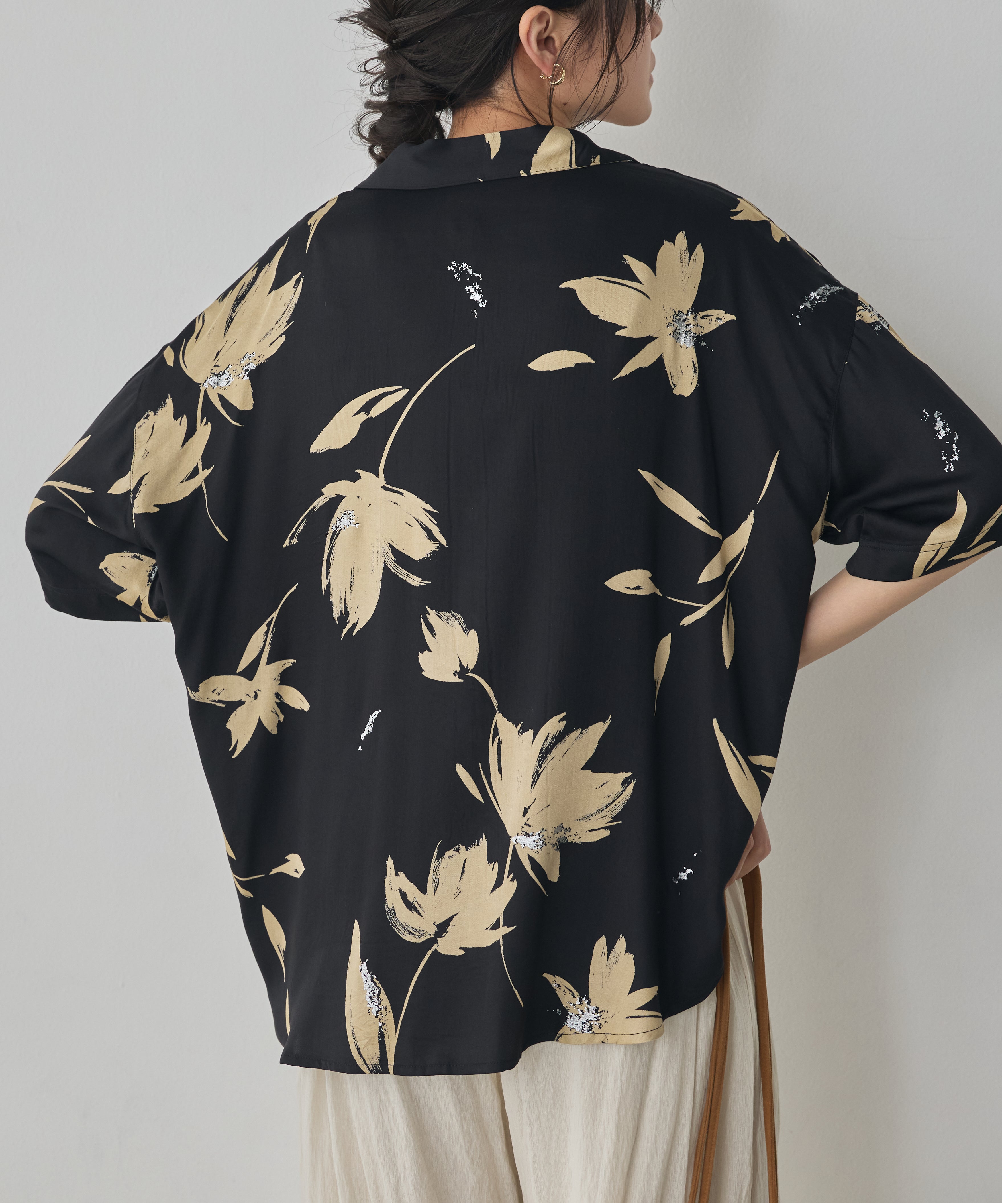 RAYON PATTERNED OPEN-NECK SHIRT