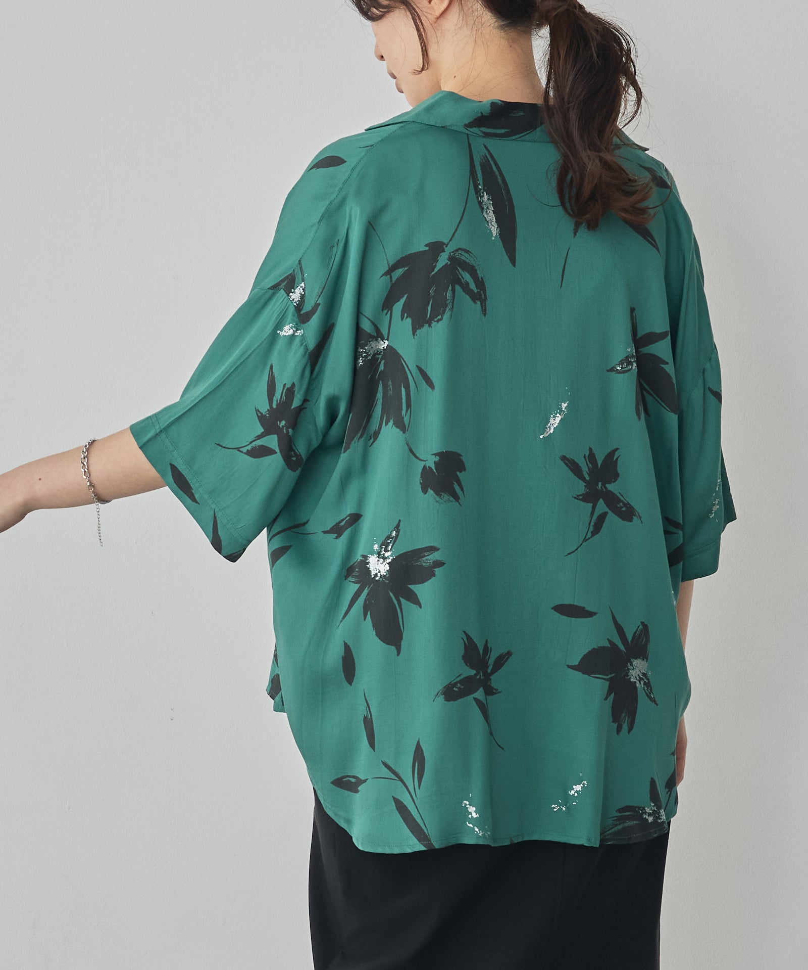 RAYON PATTERNED OPEN-NECK SHIRT