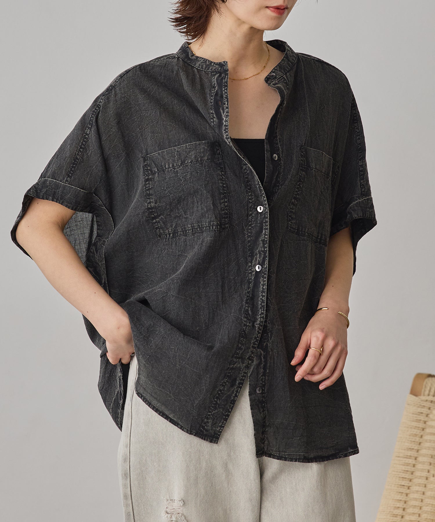 ACID-WASH SHORT-SLEEVE SHIRT