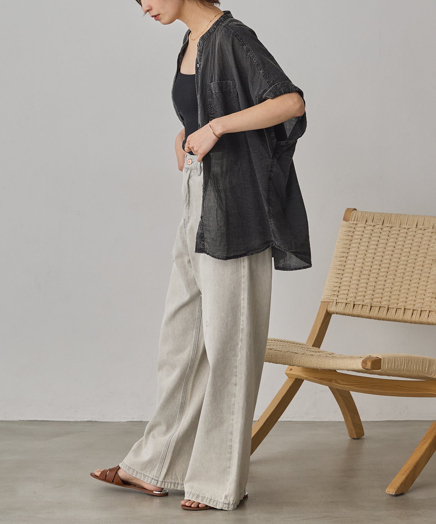 ACID-WASH SHORT-SLEEVE SHIRT