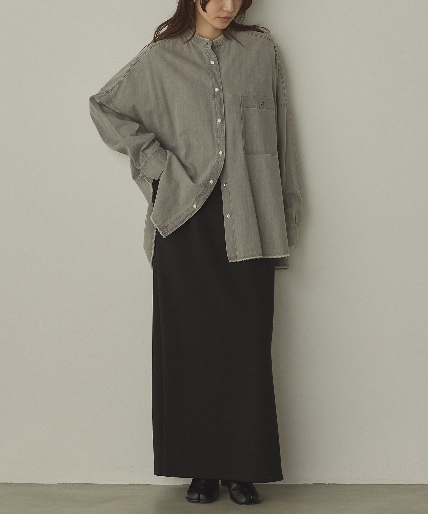 【WEB限定/別注】 バンドカラー オーバーサイズ デニムシャツ