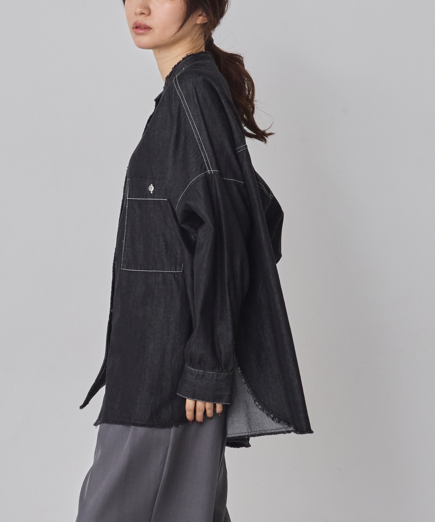 【WEB限定/別注】 バンドカラー オーバーサイズ デニムシャツ