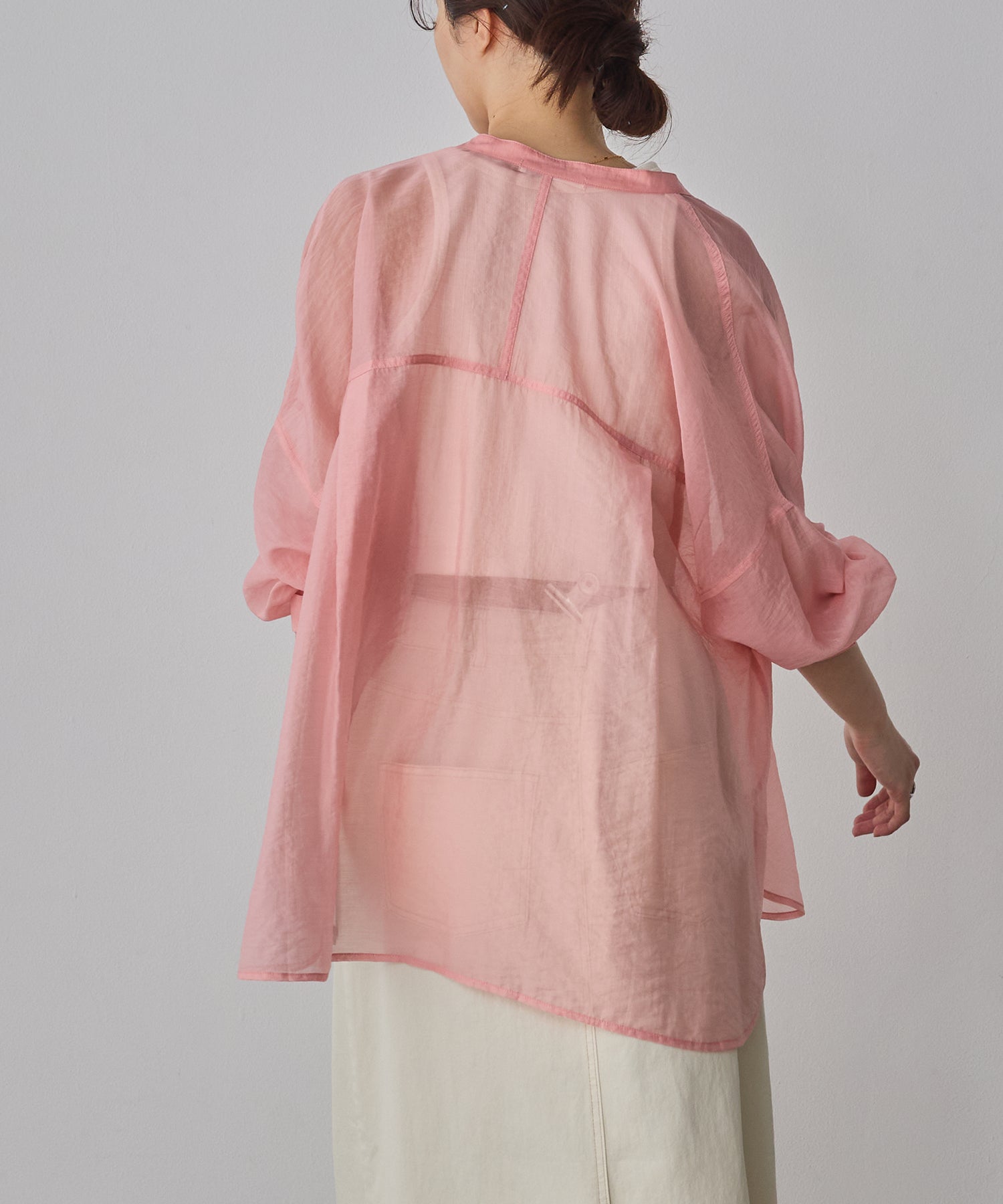 《一部予約》【WEB限定/別注】バンドカラー シアーシャツ