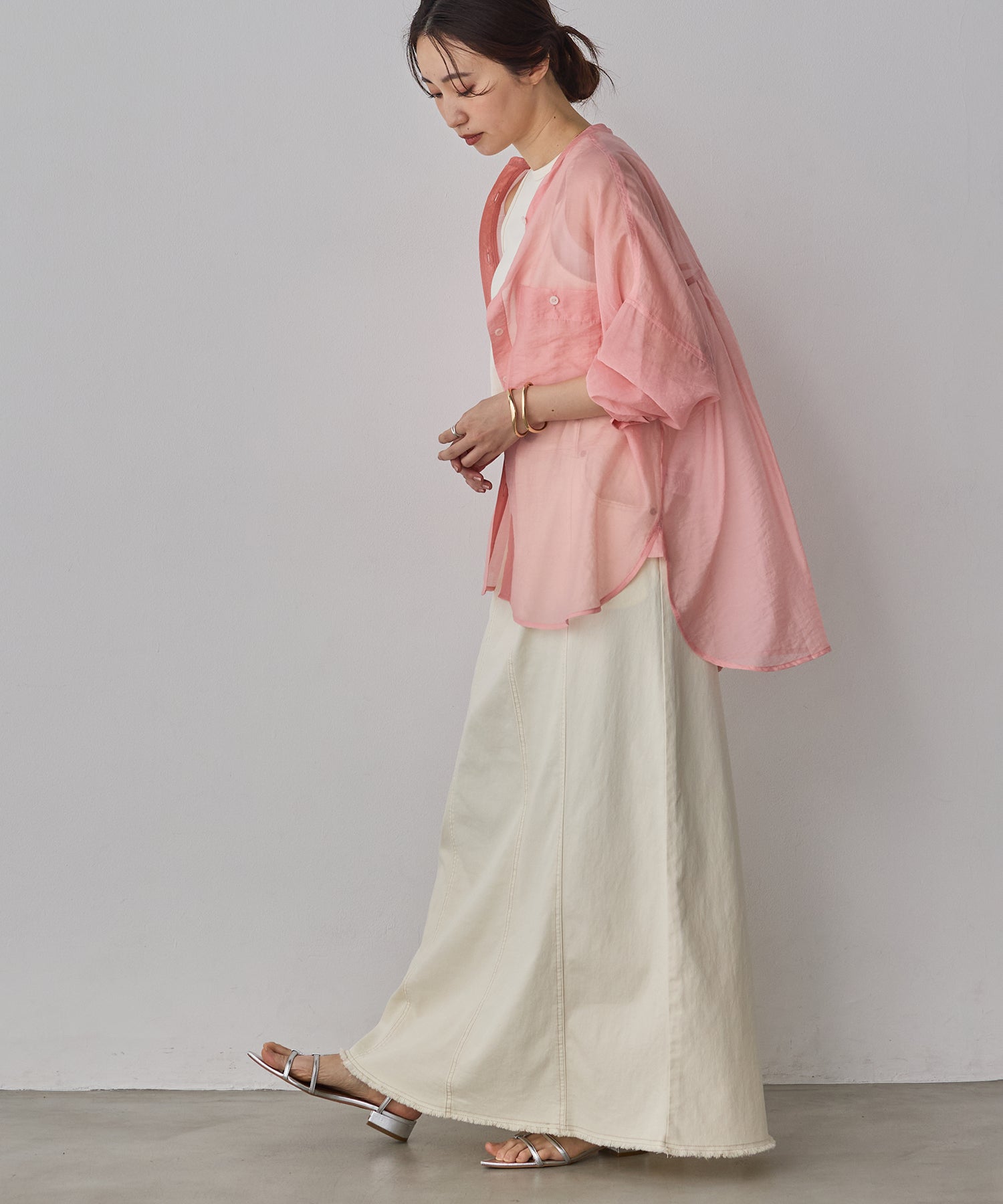 《一部予約》【WEB限定/別注】バンドカラー シアーシャツ