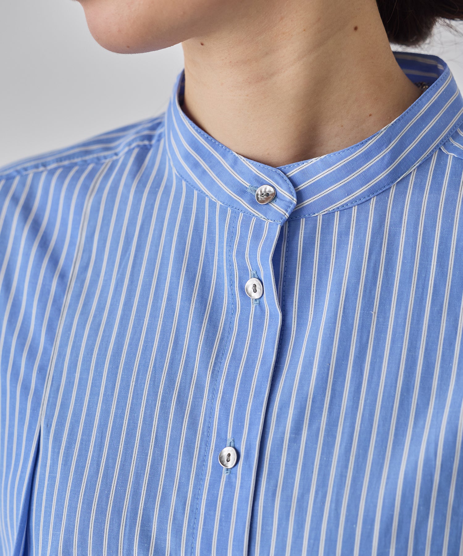 【WEB限定/別注】【イージーケア】バンドカラーオーバーデザインシャツ