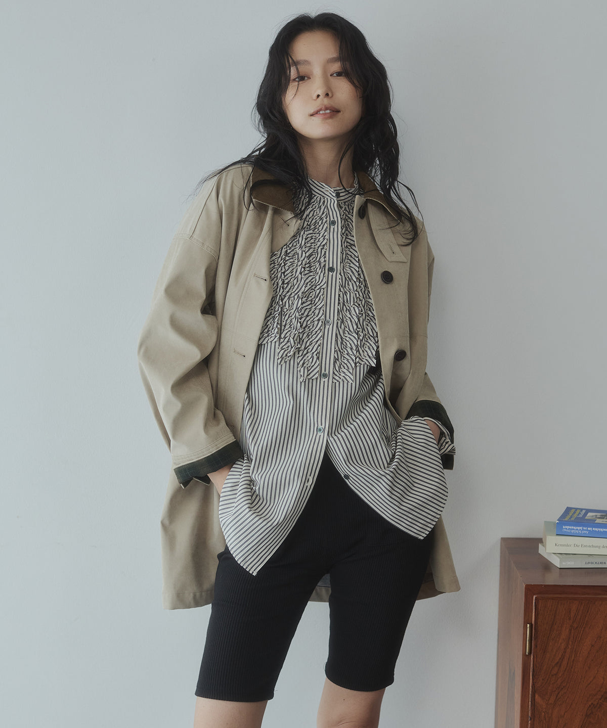 [LIMITED] SLUB-DENIM STRIPED RUFFLED SHIRT