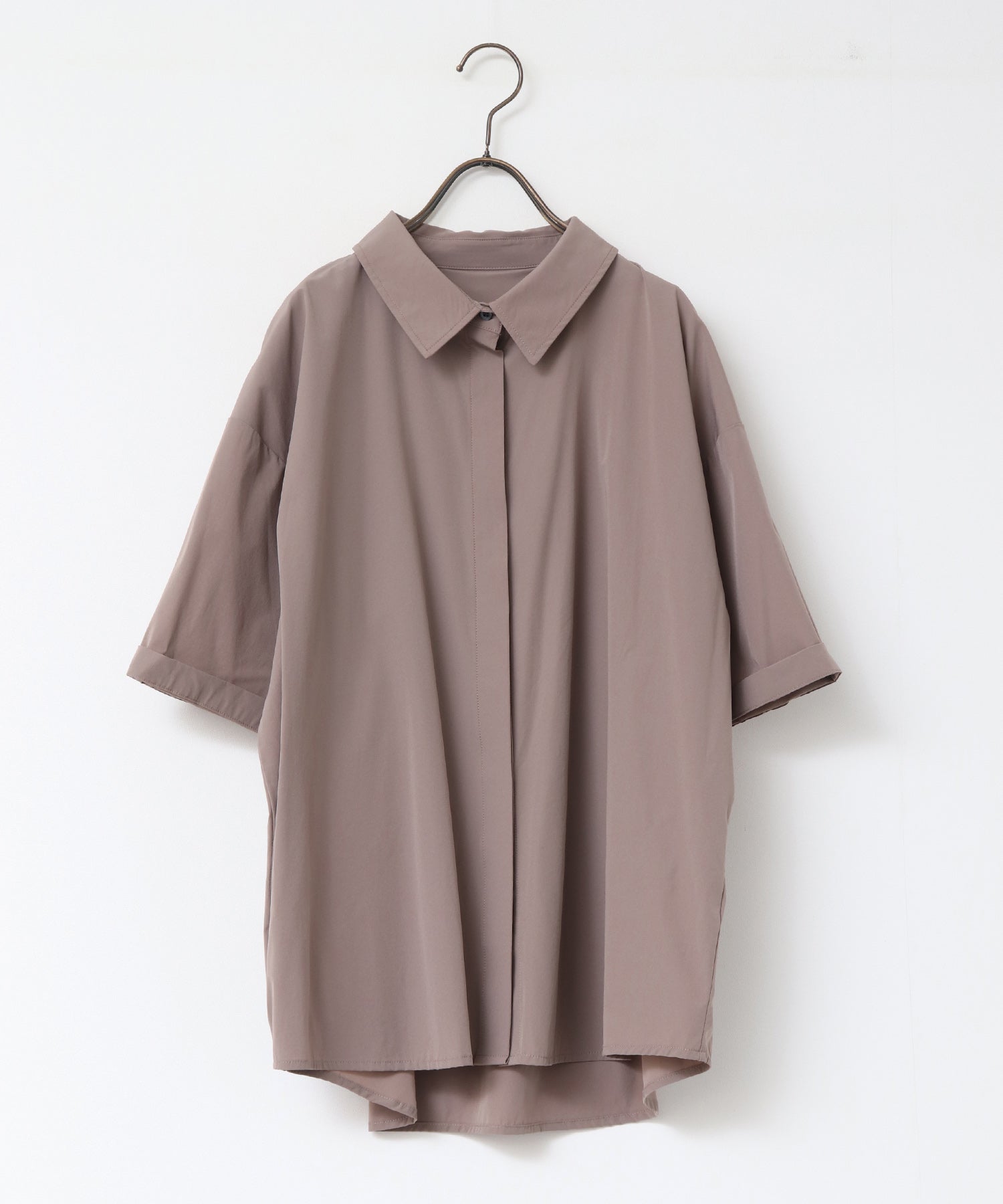 [ICE TOUCH] BACK TUCK SHIRT