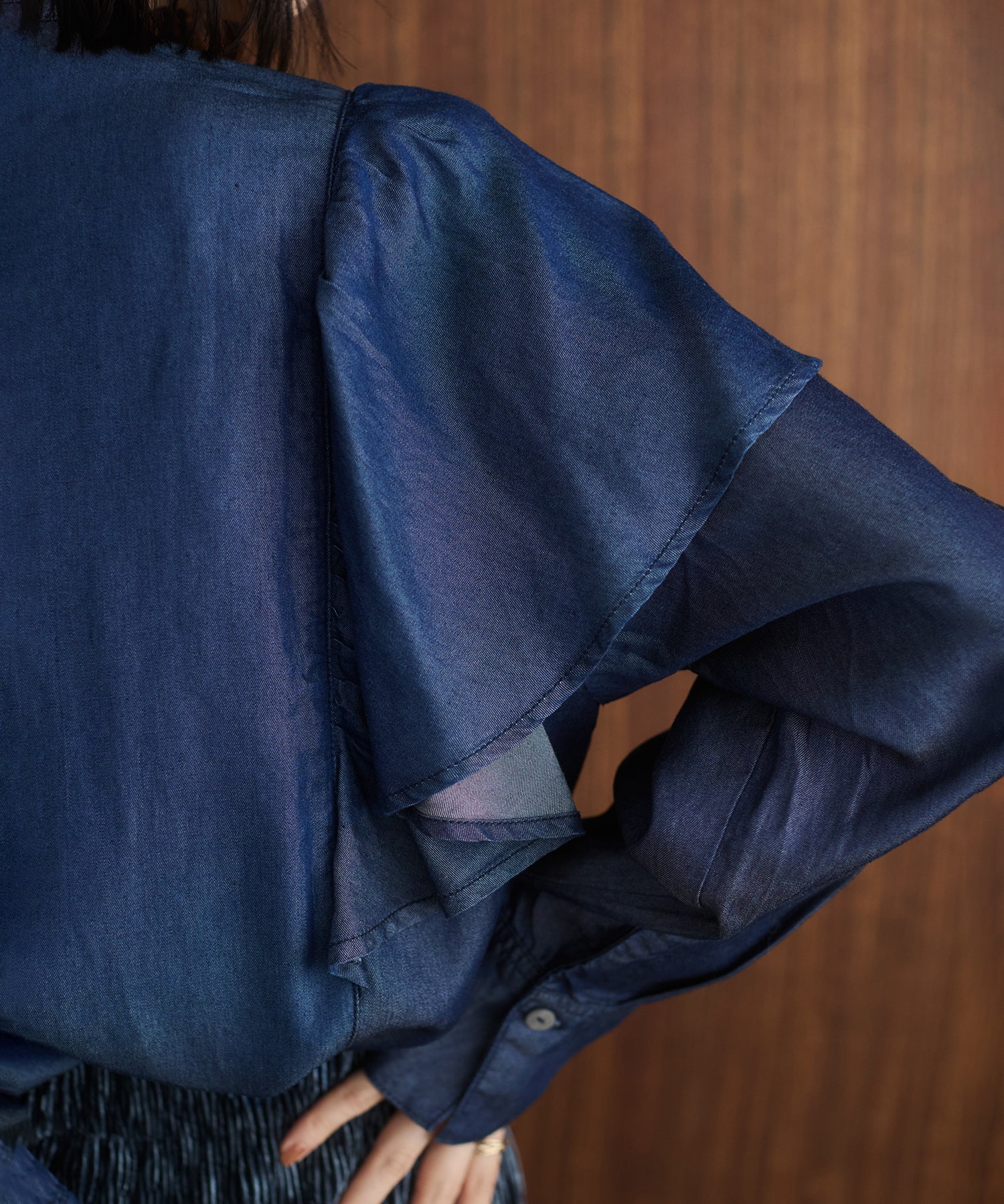 DENIM FRILL SHIRT