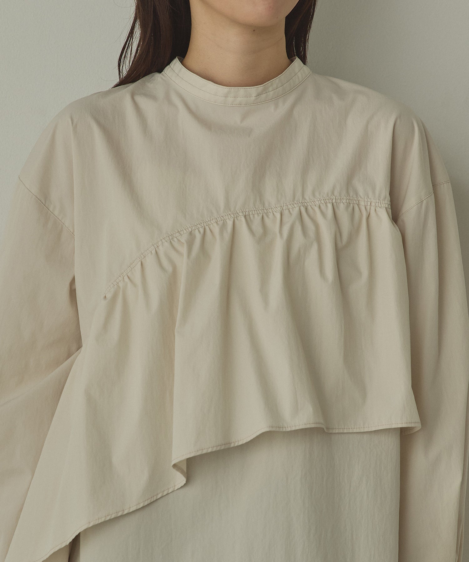 ポリエステルブロード 前後2WAYフリルシャツ