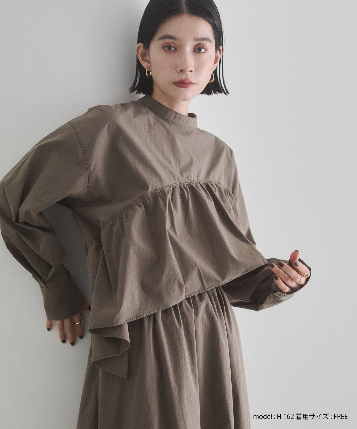 ポリエステルブロード 前後2WAYフリルシャツ