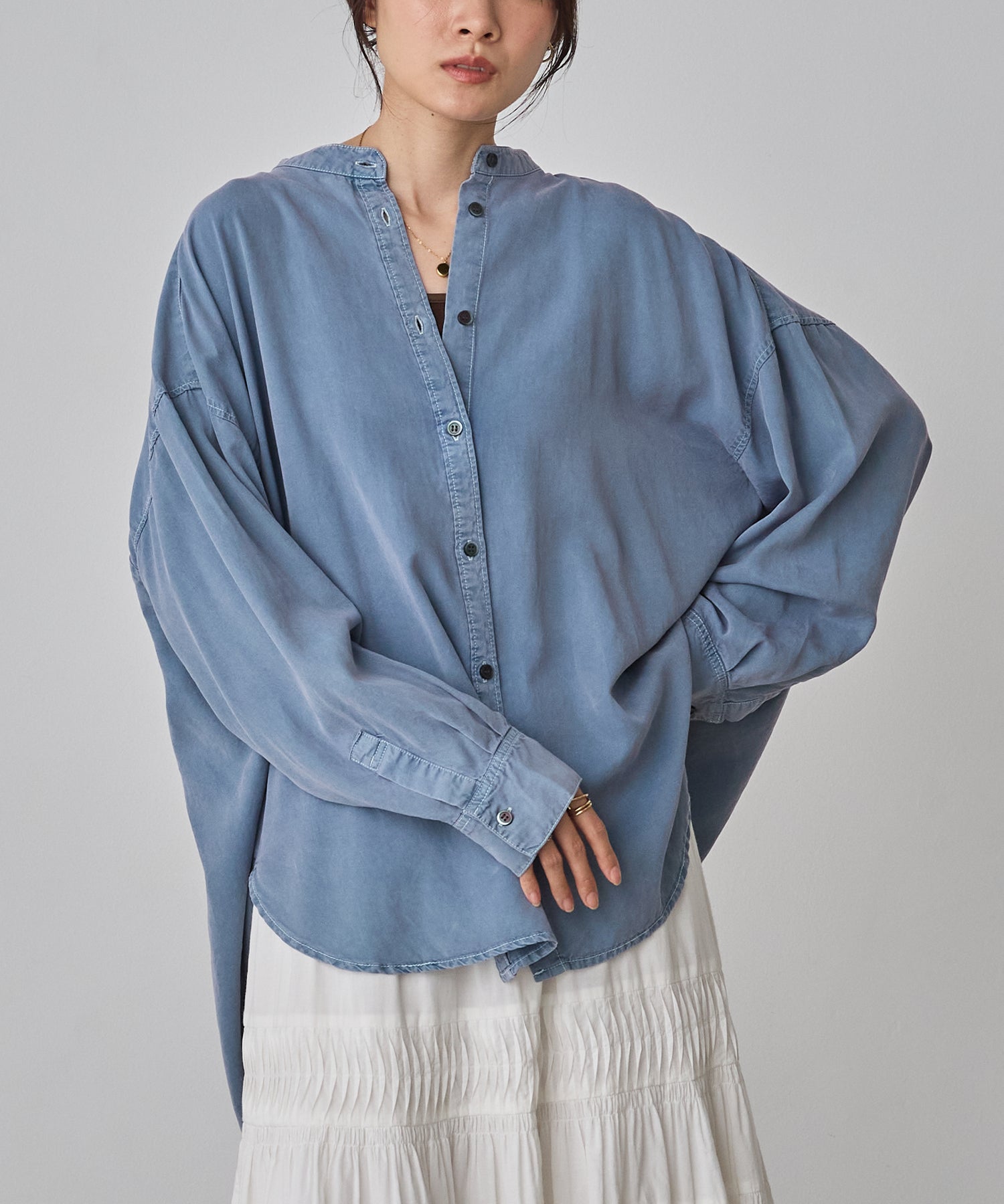バックギャザー テンセルデニムシャツ
