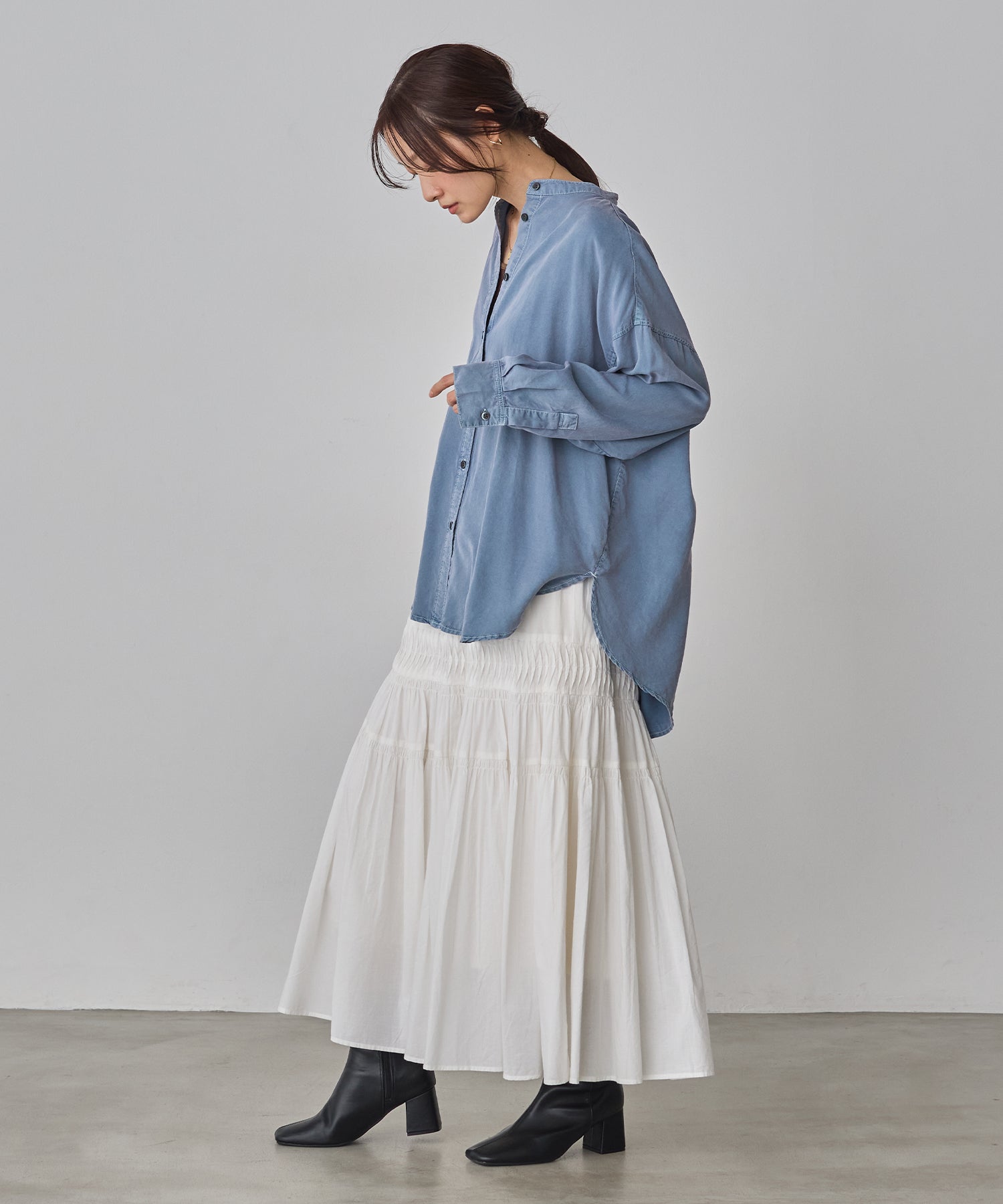 バックギャザー テンセルデニムシャツ