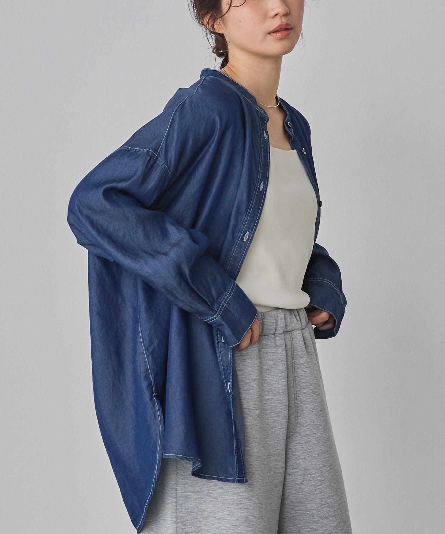 バックギャザー テンセルデニムシャツ