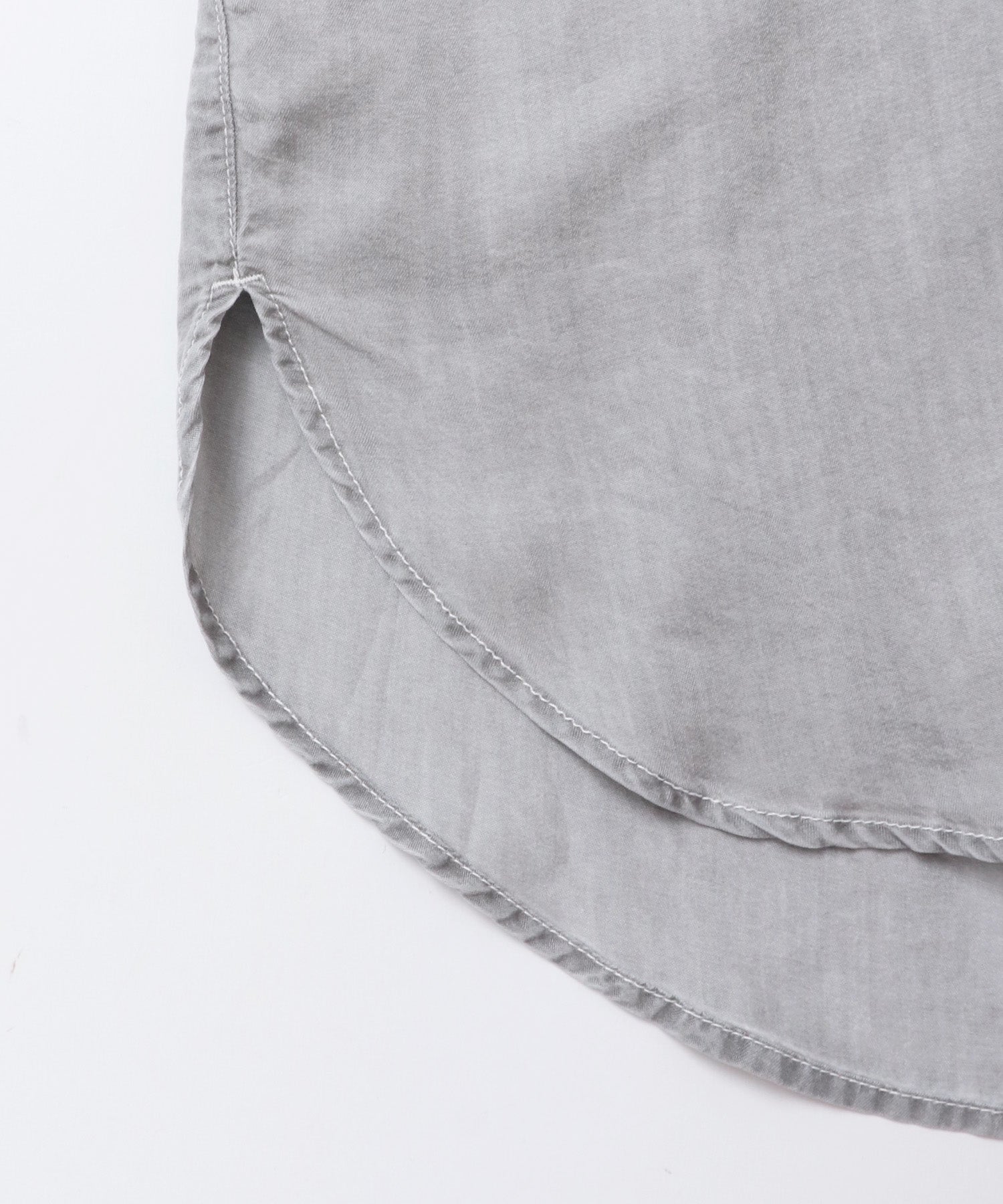 バックギャザー テンセルデニムシャツ