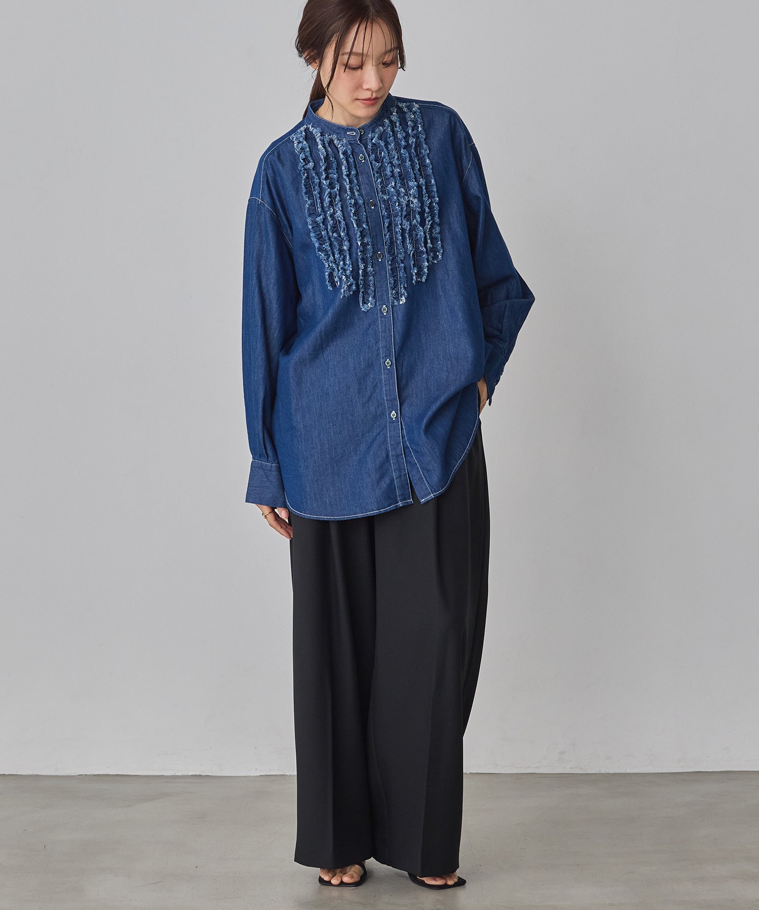 スラブ/デニム ストライプフリルシャツ