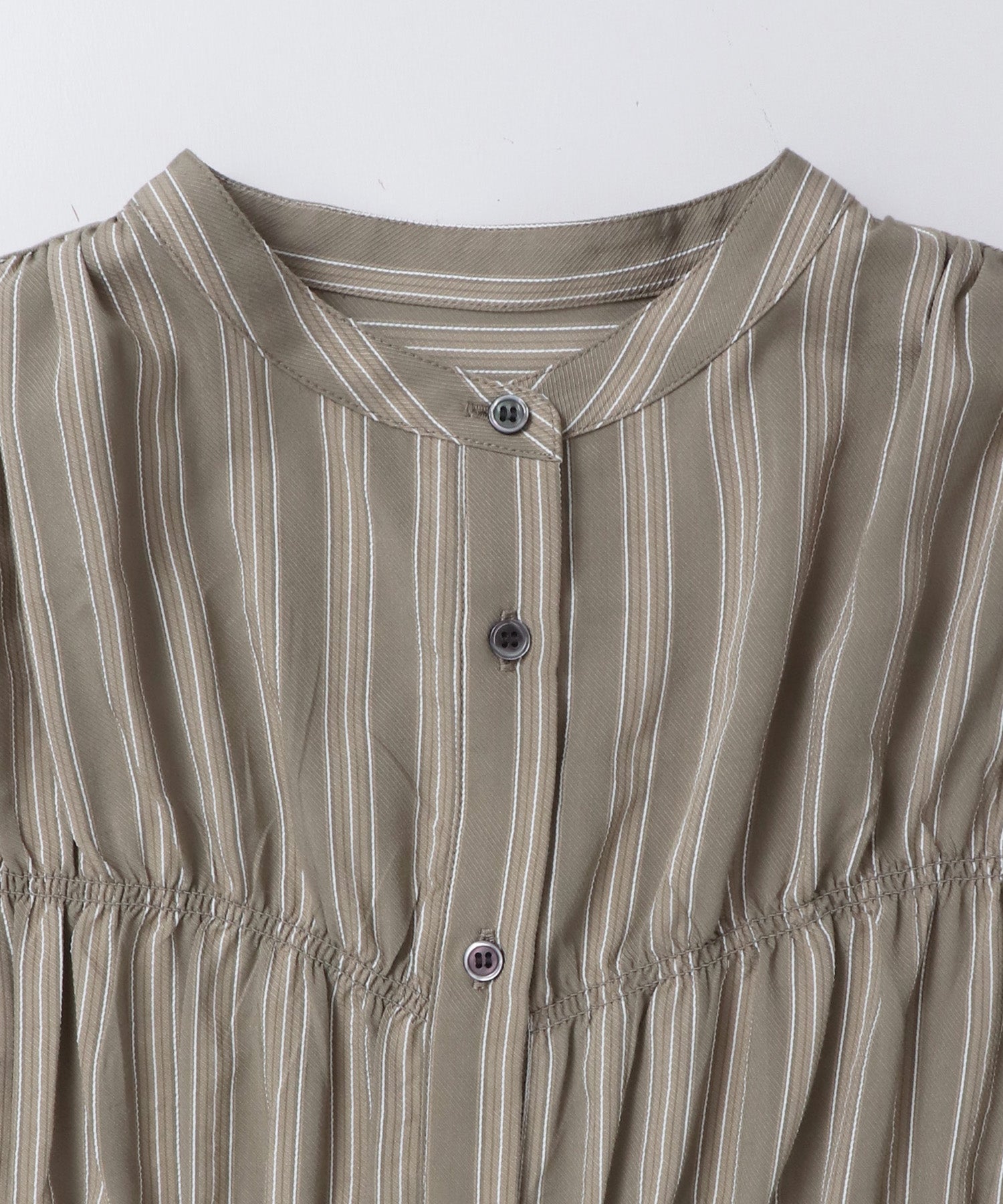 STRIPE SHIRRING SHIRT