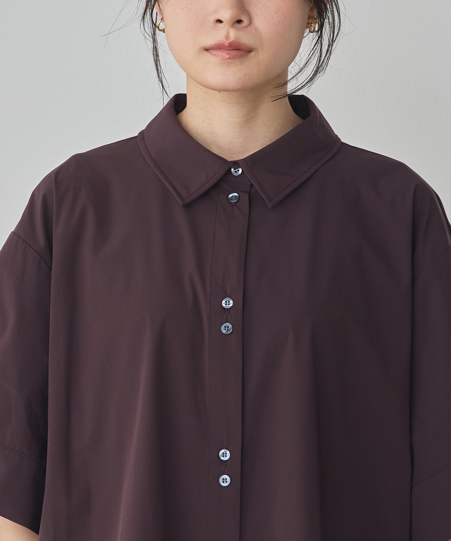 [ICE TOUCH] SHORT-SLEEVE BOX SHIRT