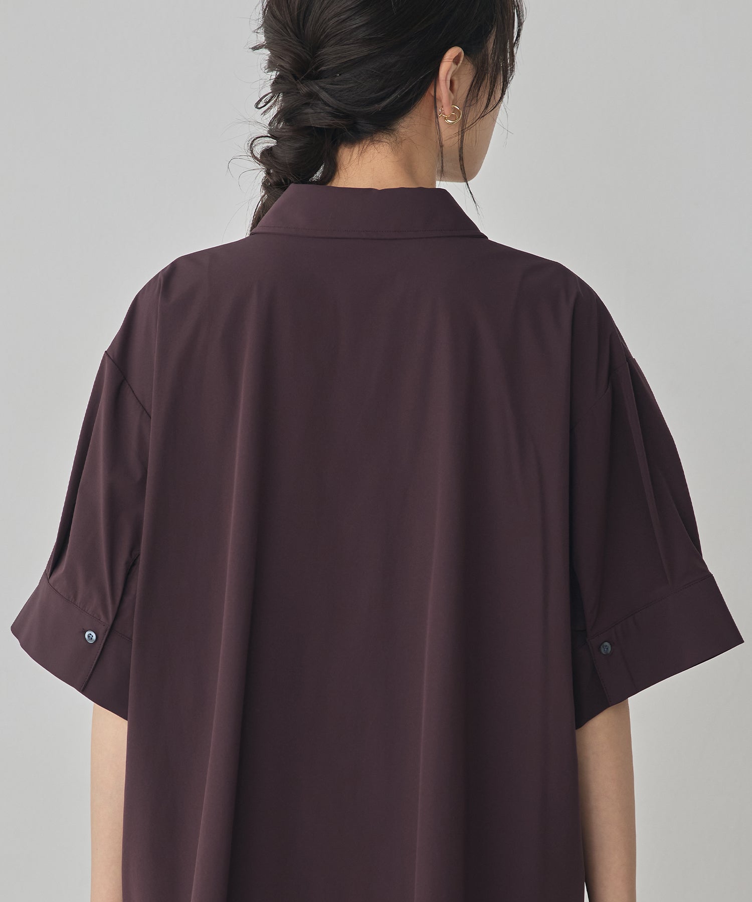 [ICE TOUCH] SHORT-SLEEVE BOX SHIRT